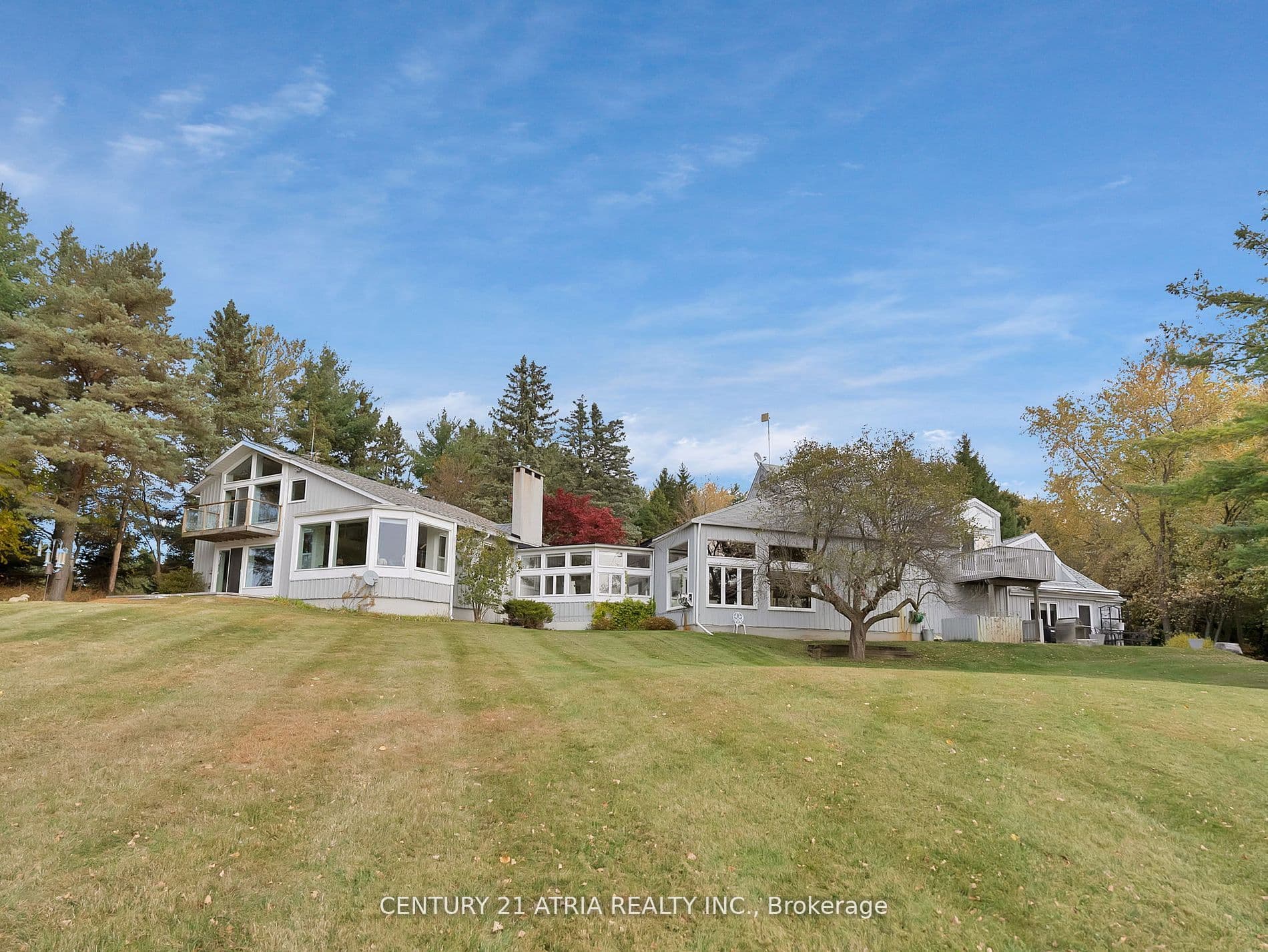 14210 7th Concession Road photo 1