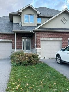 48 Hanover Court photo 1