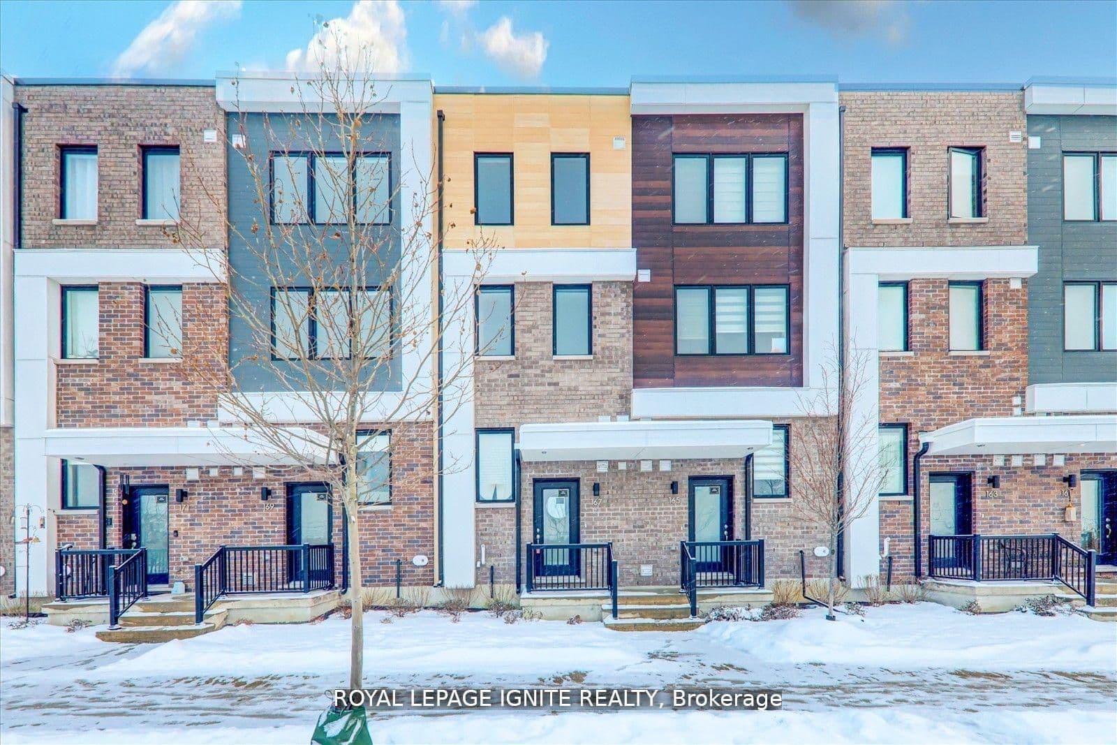 167 Downsview Park Boulevard photo 1