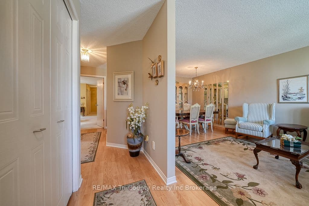 18 Wilkins Crescent photo 1