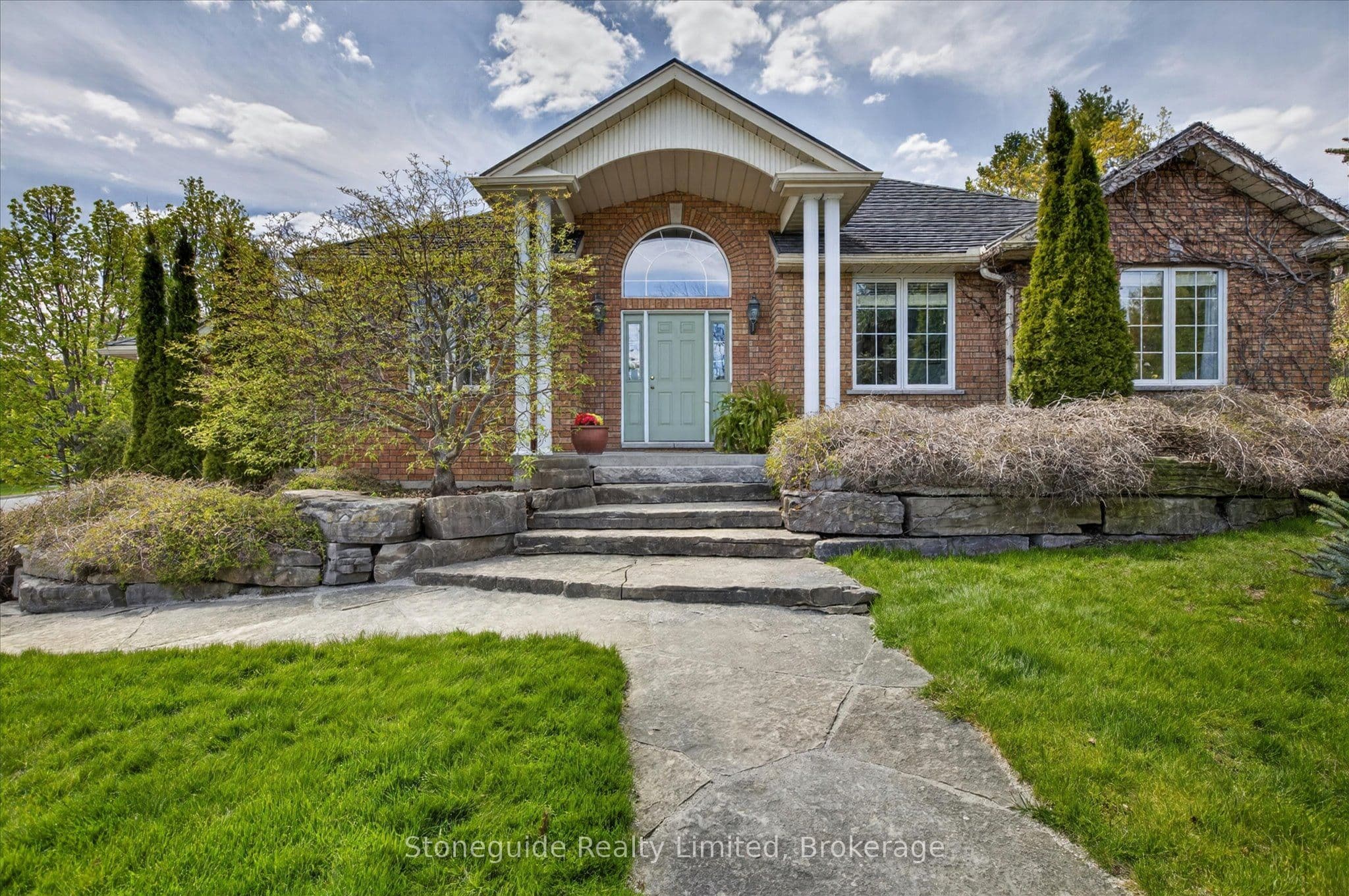 1580 College Park Drive photo 1