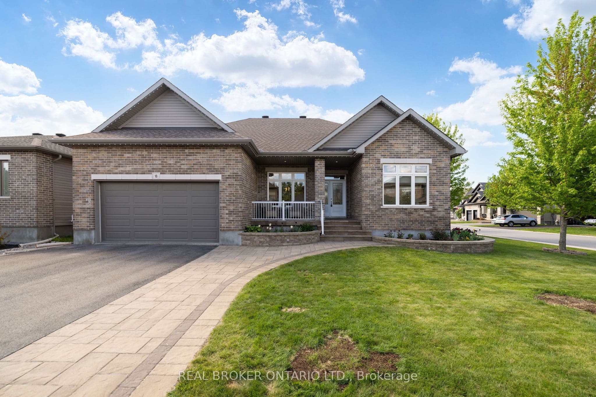 18 Bryce Court photo 1