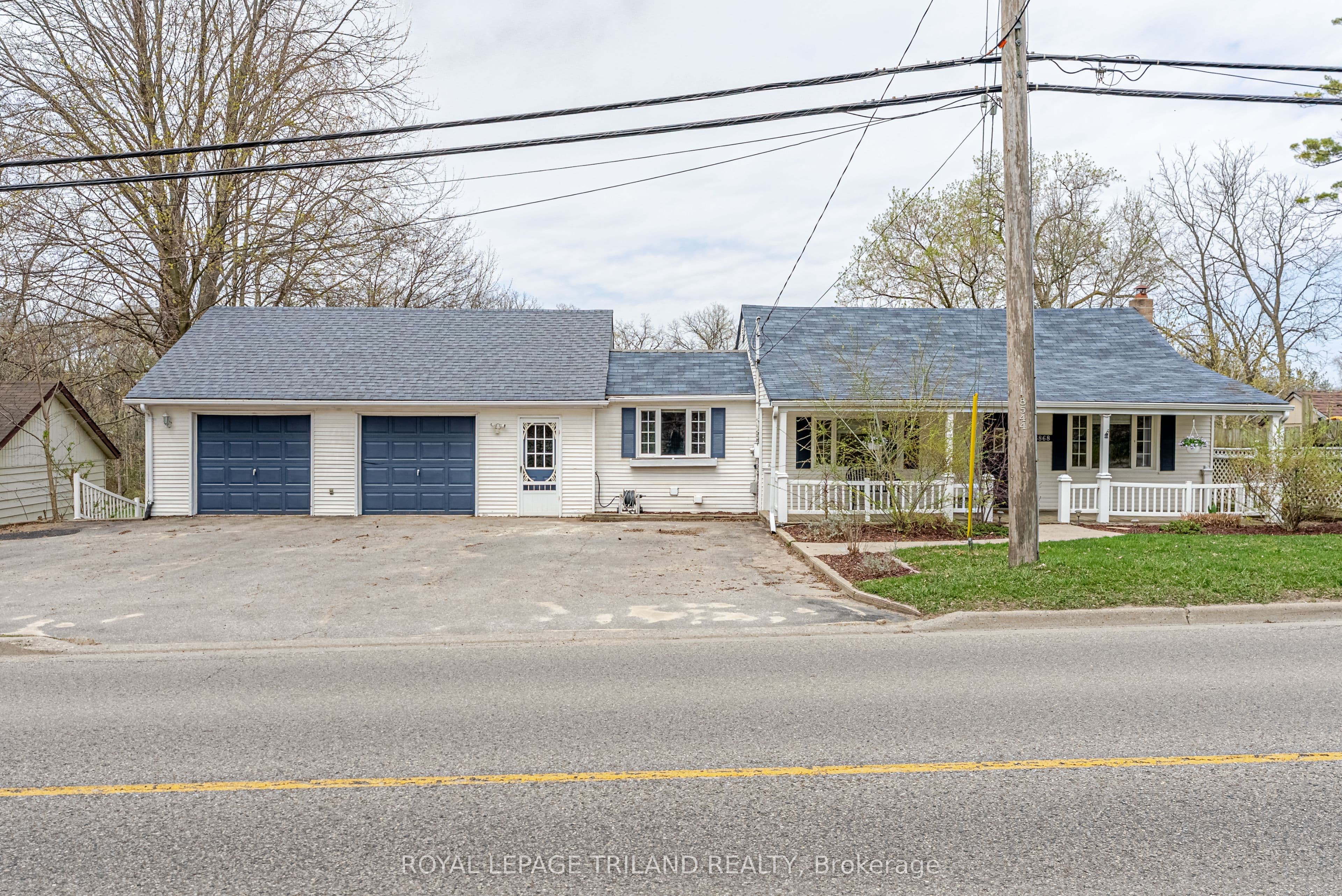 3868 Hamilton Road photo 1
