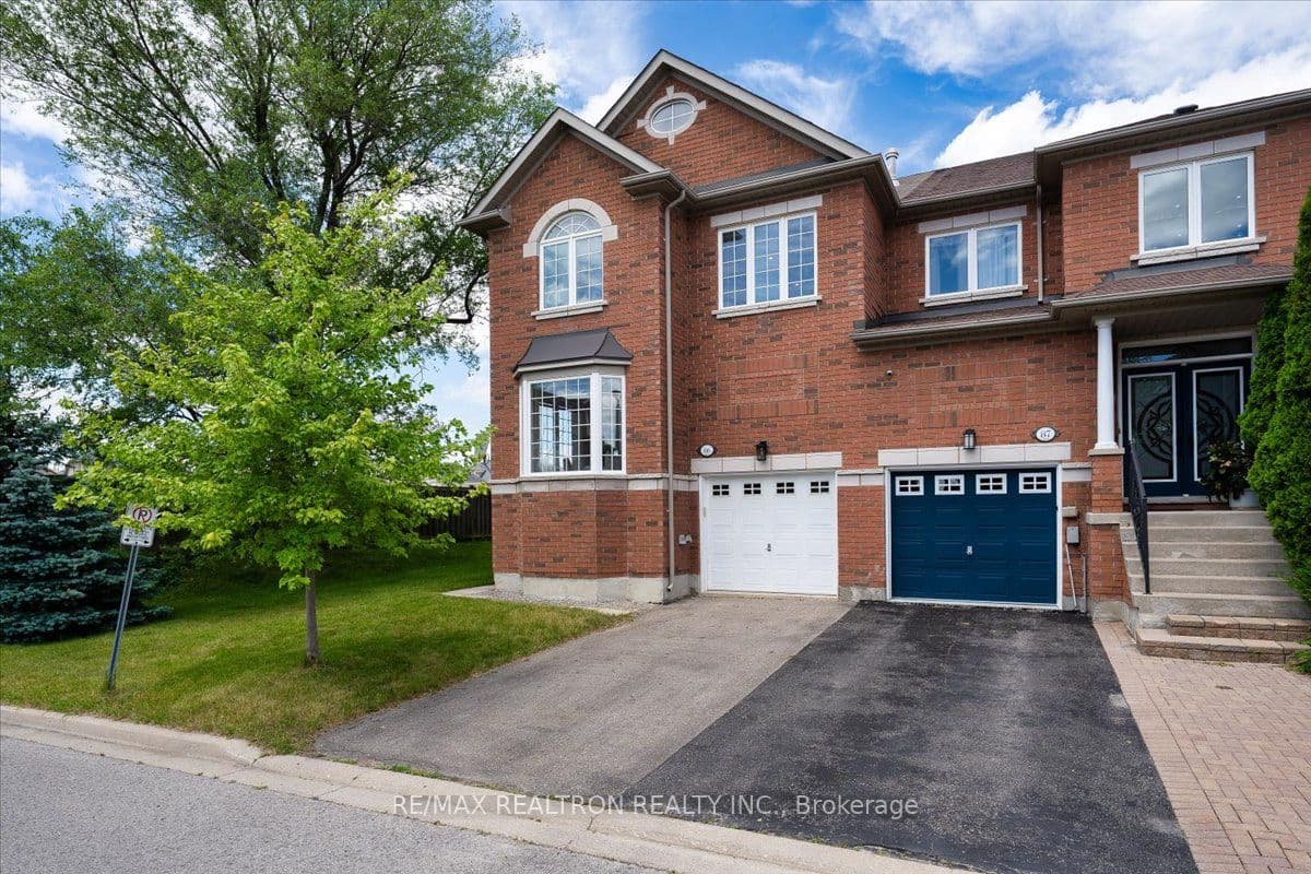 Unit 86 8 Townwood Drive photo 1