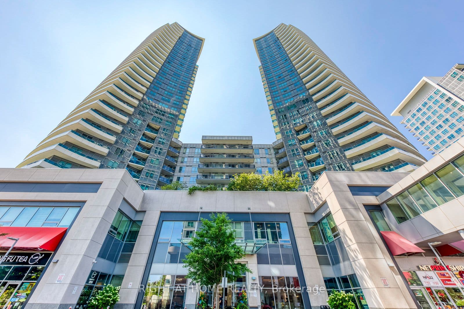 Unit 2415 7171 Yonge Street photo 1