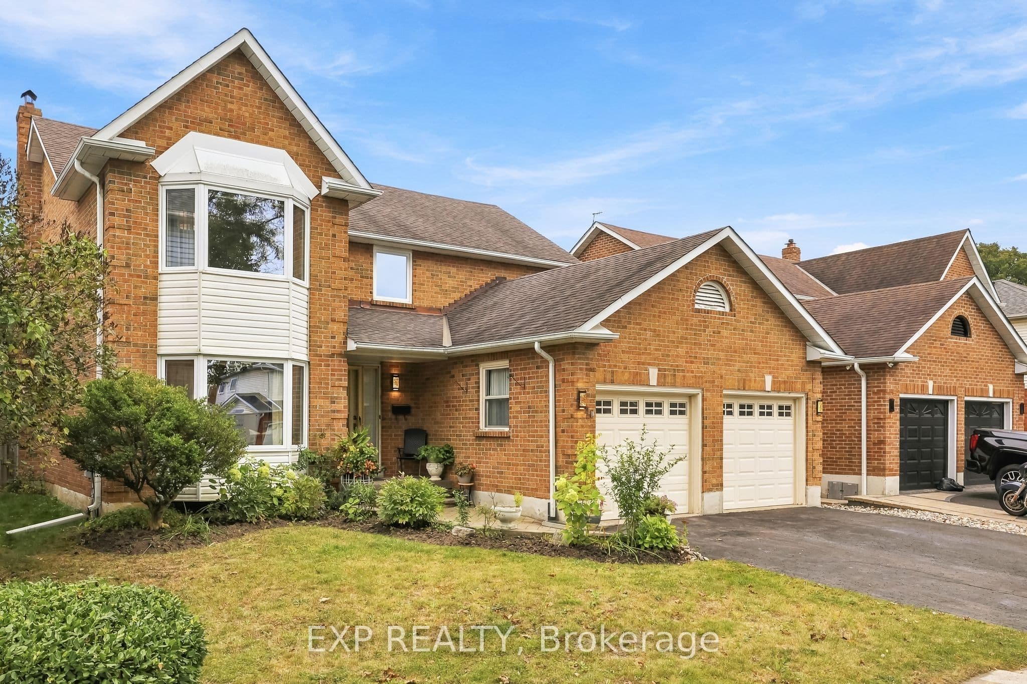 40 Orchard Park Drive photo 1