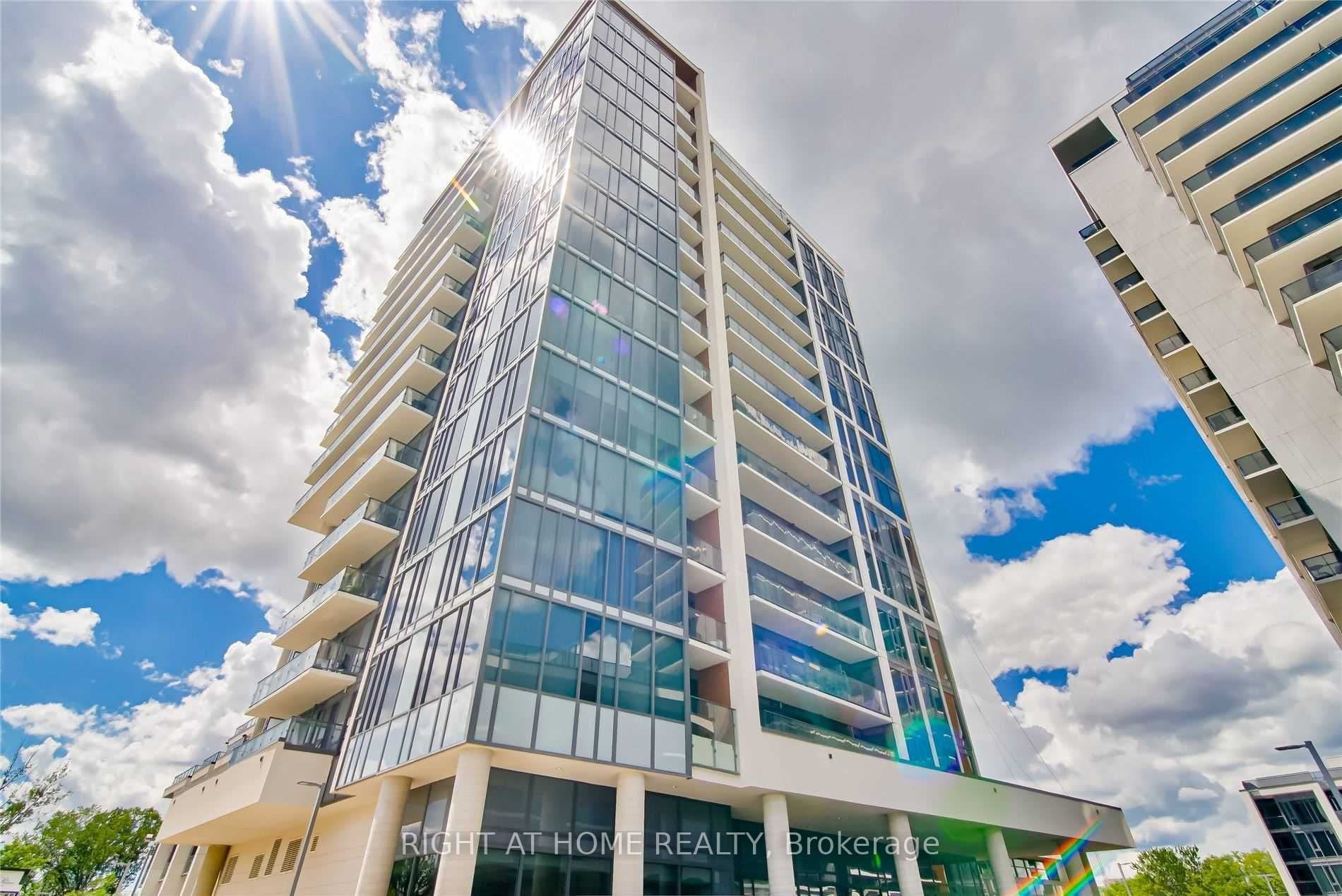 Unit 1010 9618 Yonge Street photo 1