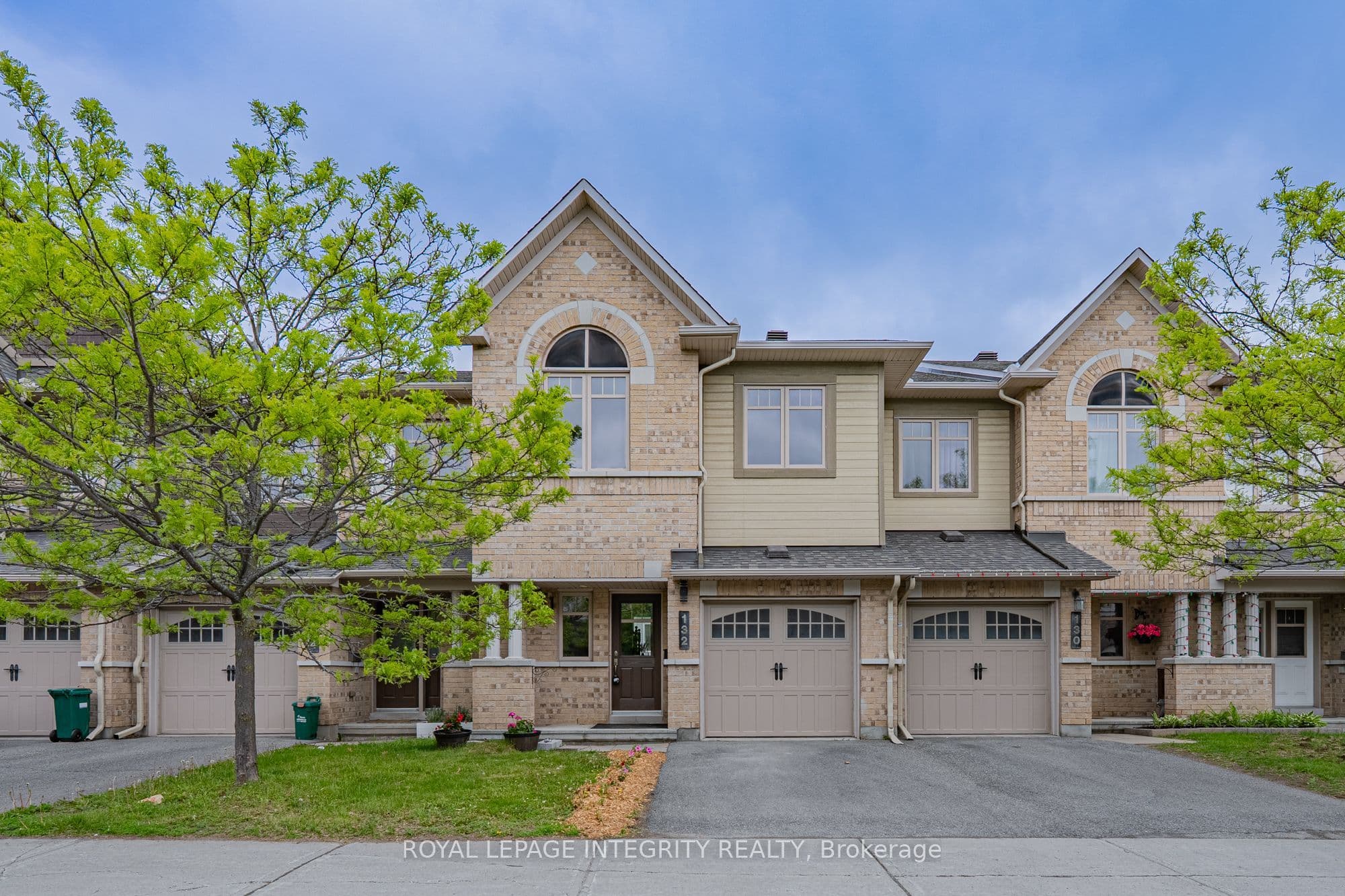 132 Mancini Way photo 1