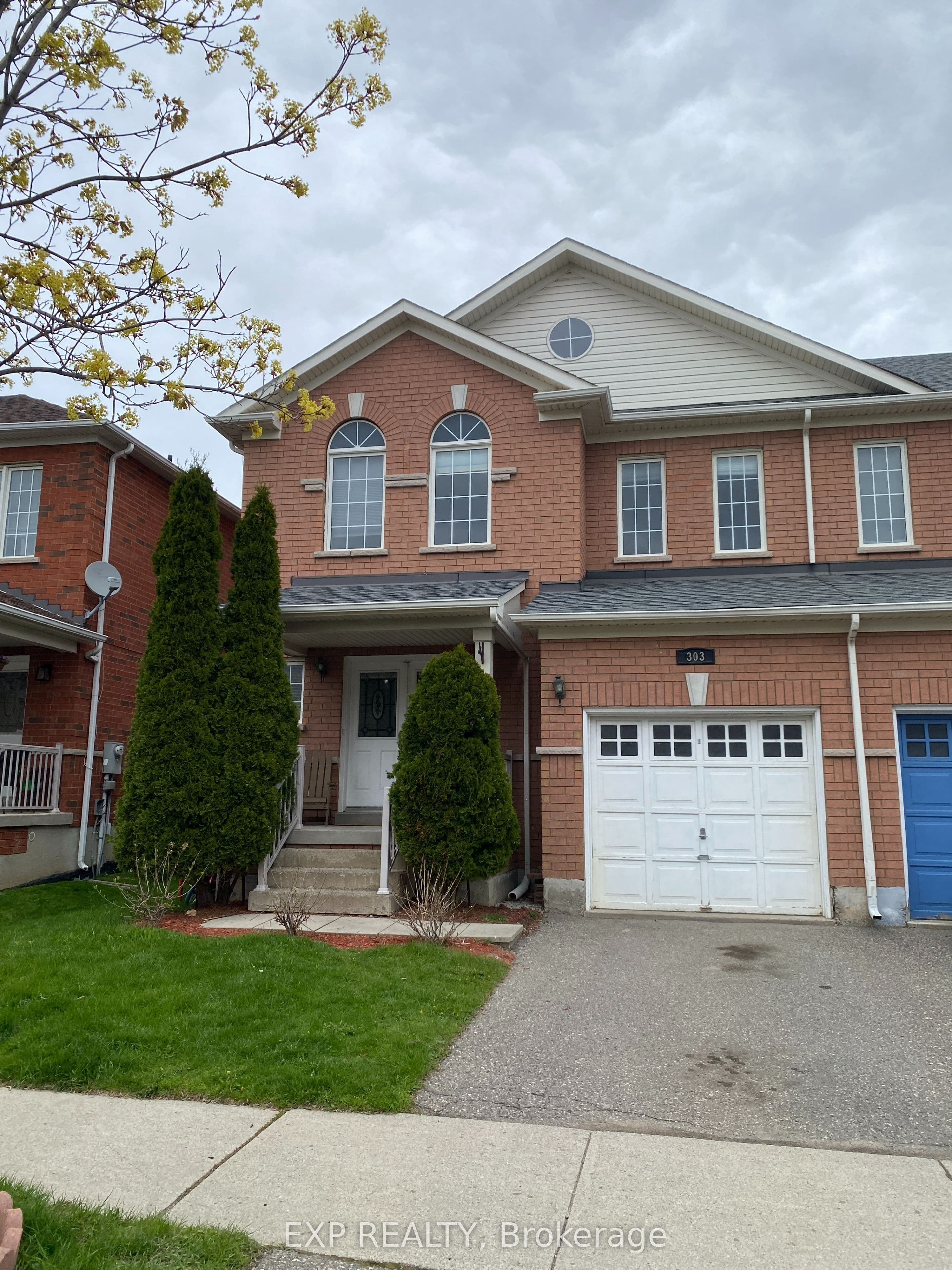 303 Andrews Trail photo 1