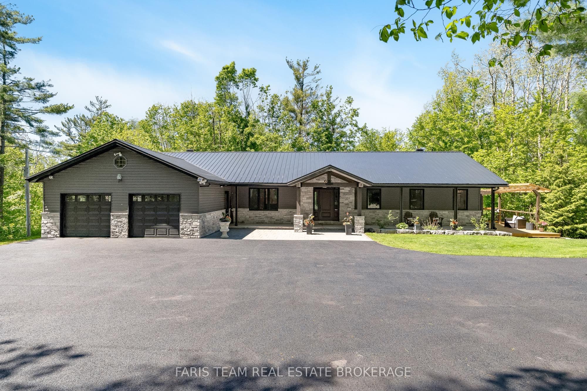 800 Mount St. Louis Road photo 1