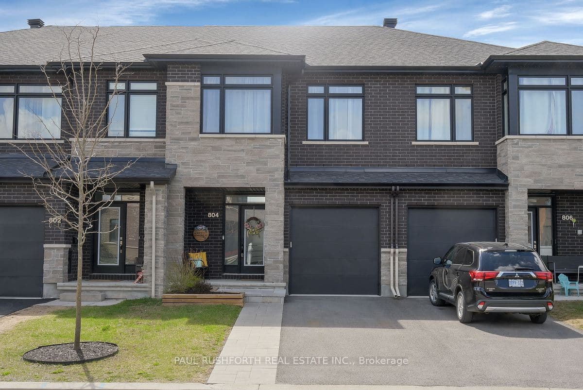 804 Chipping Circle photo 1