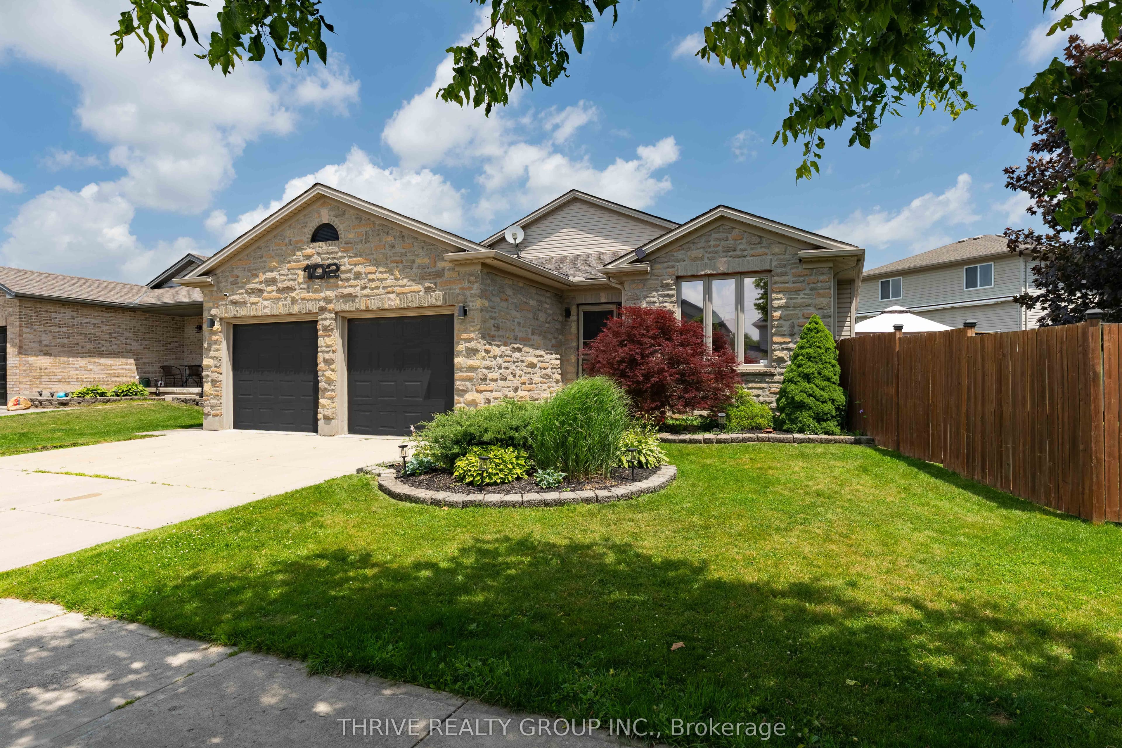 102 LOGGERS Grove photo 1