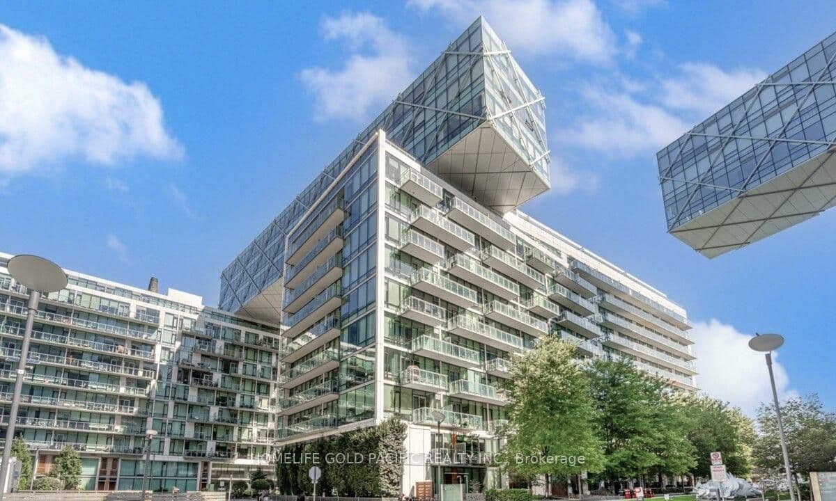Unit 732 39 Queens Quay photo 1