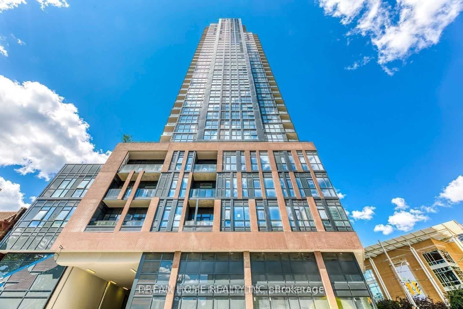 Unit 608 159 Wellesley Street photo 1