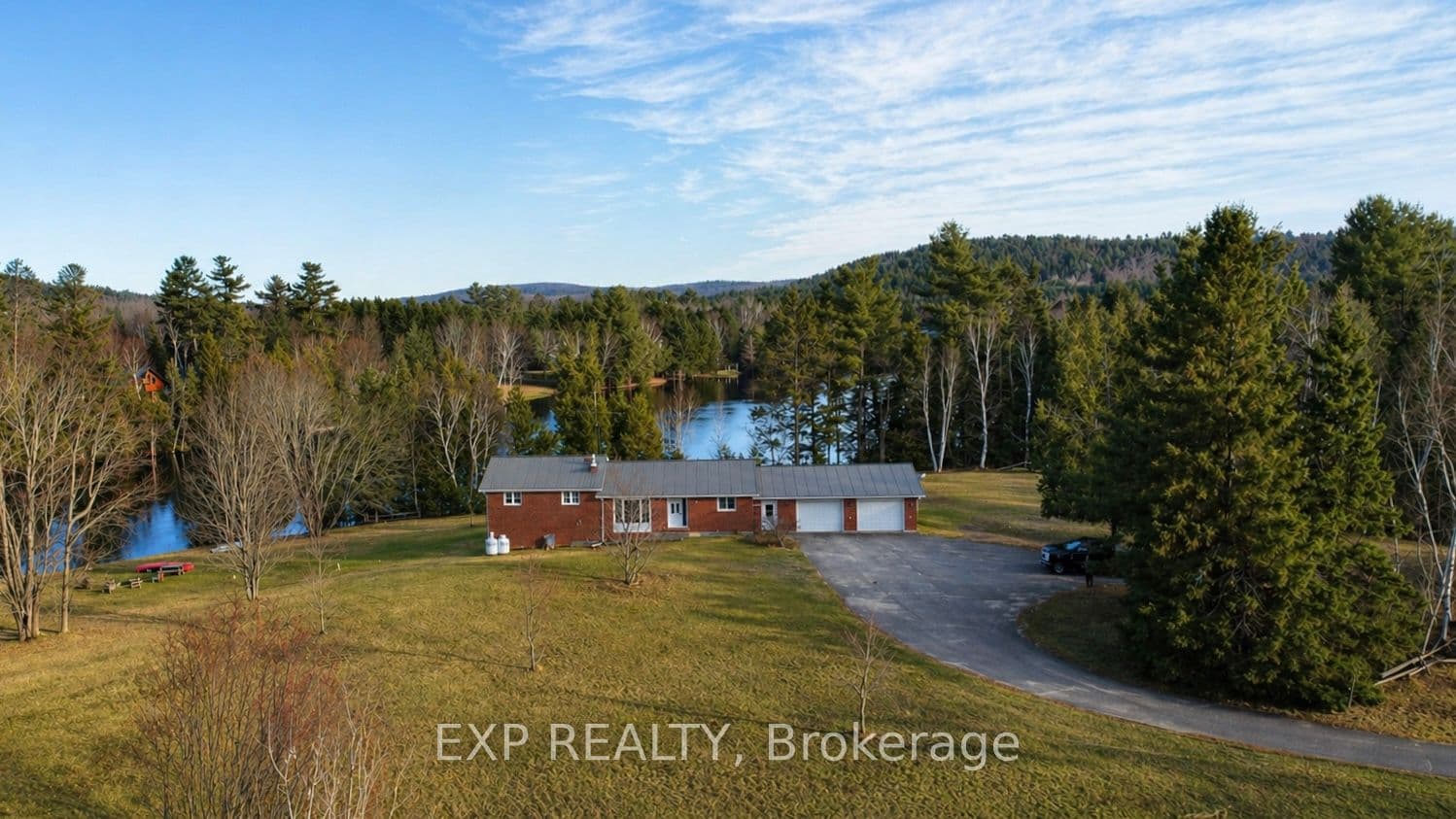 573 A Evergreen Lane photo 1