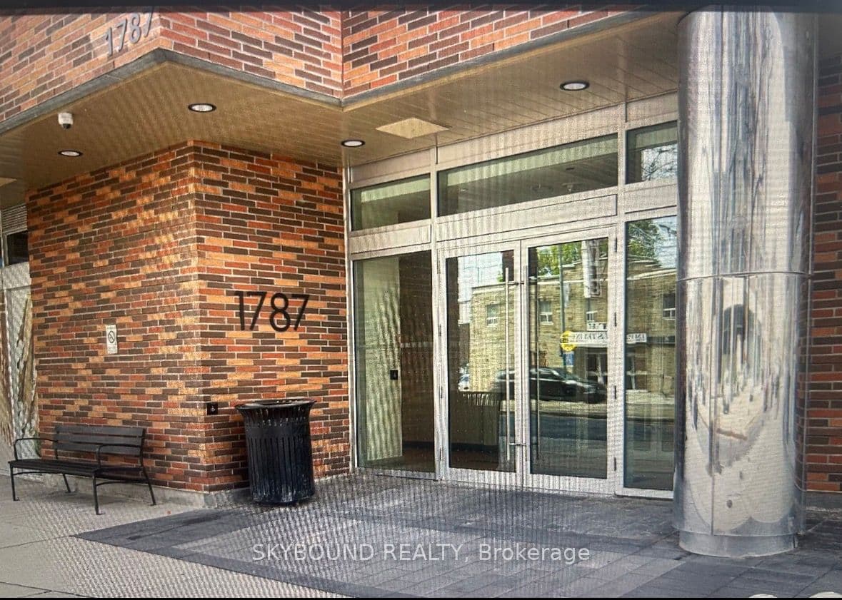Unit 627 1787 St. Clair Avenue photo 1