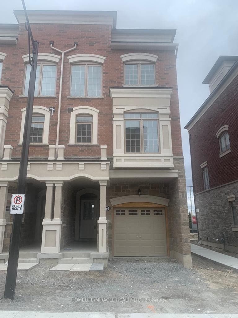 70 Harwood Avenue photo 1