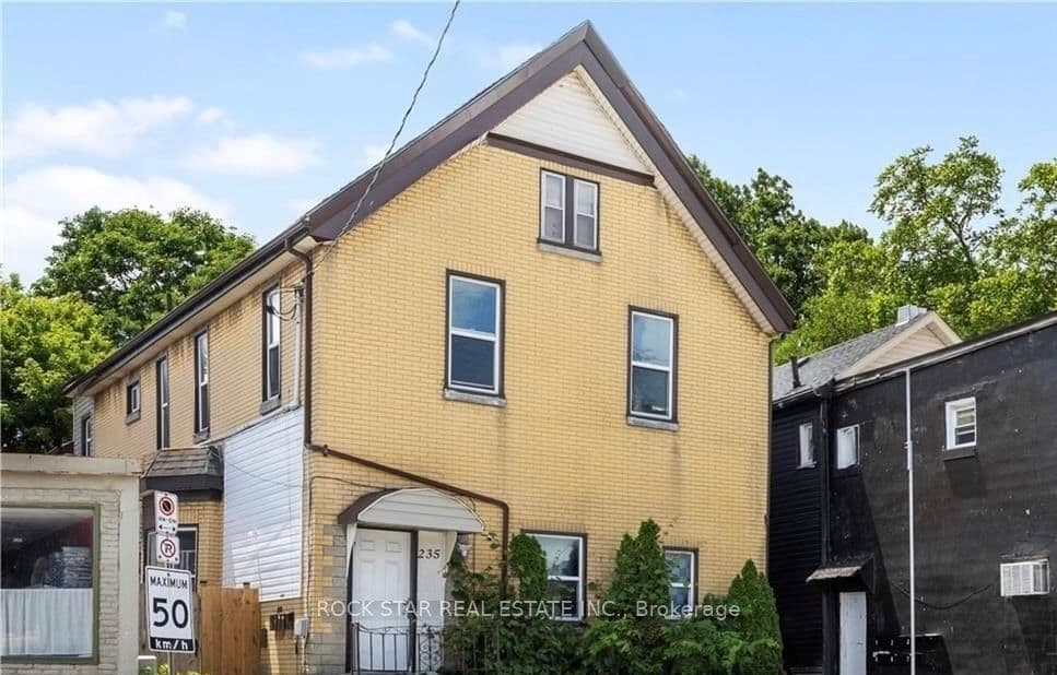 235 Hamilton Road photo 1