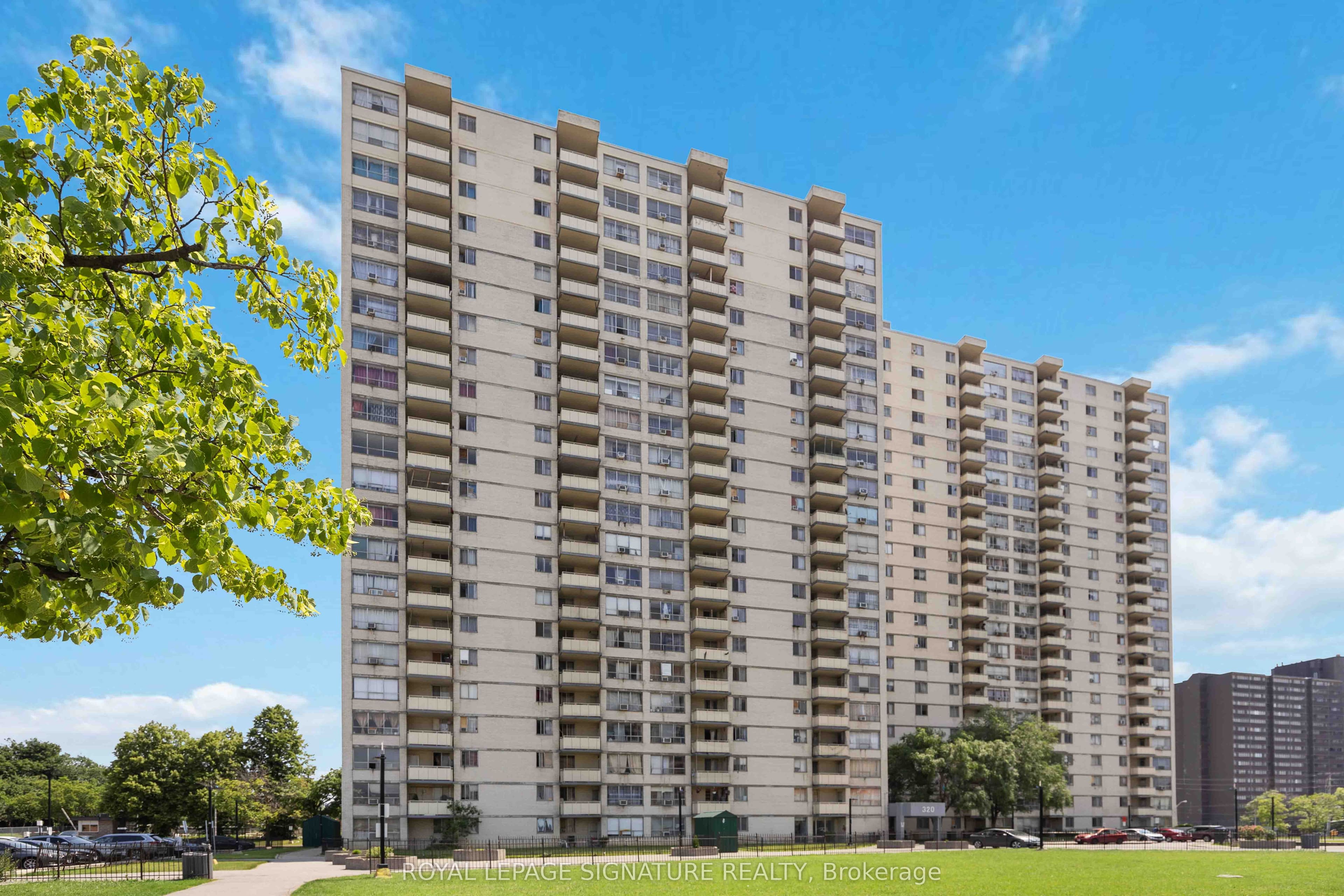 Unit 2315 320 Dixon Road photo 1