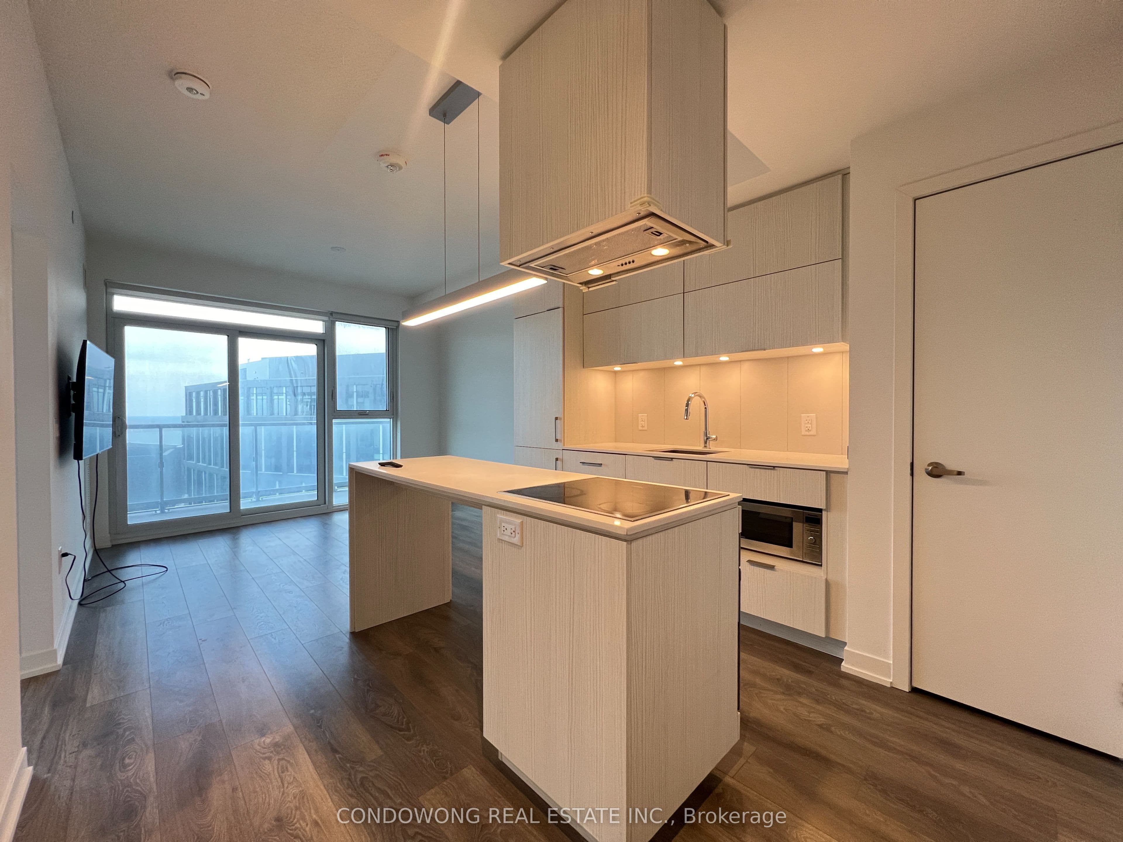 Unit 1504 20 Richardson Street photo 1