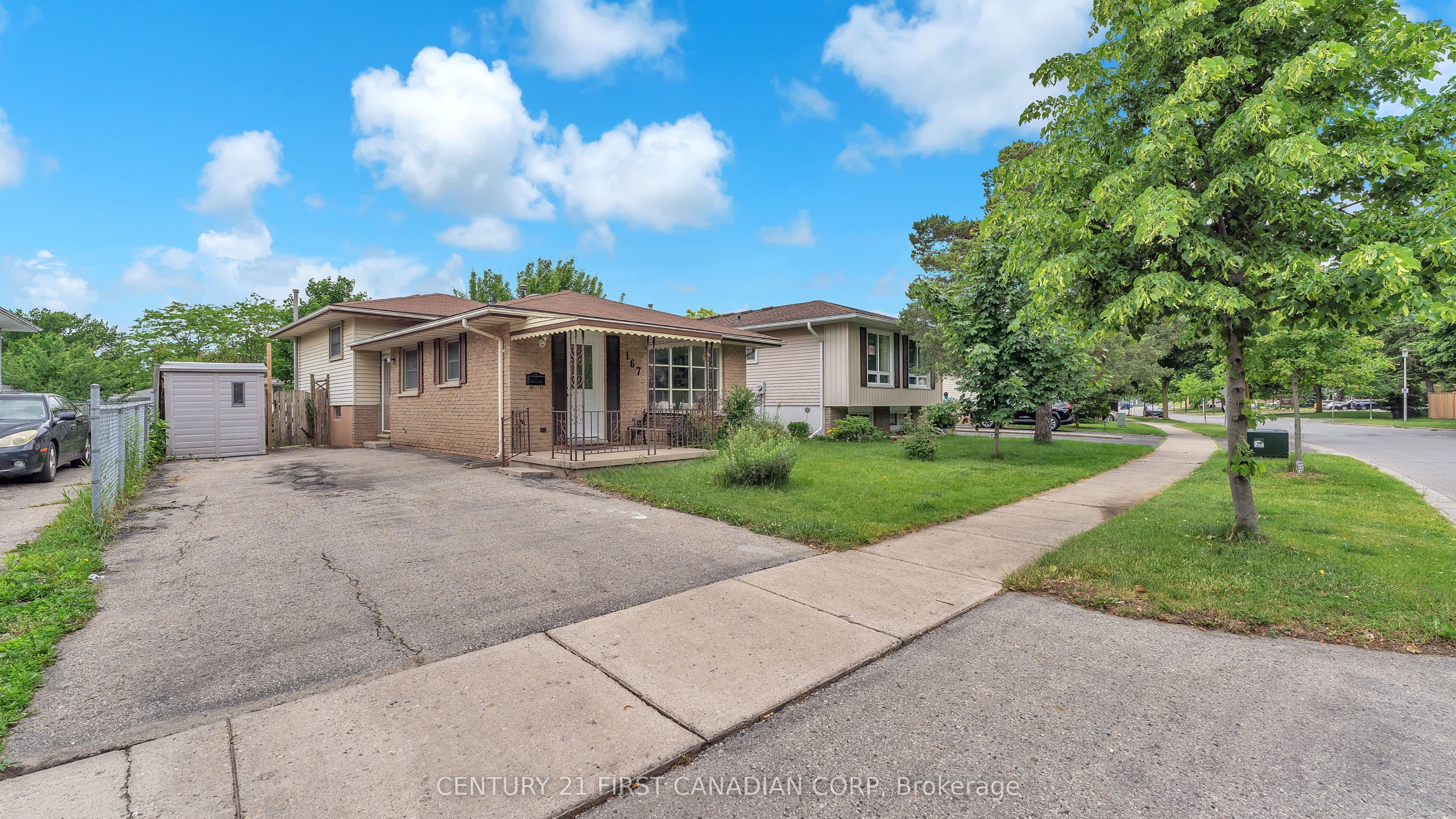 167 Carlyle Drive photo 1