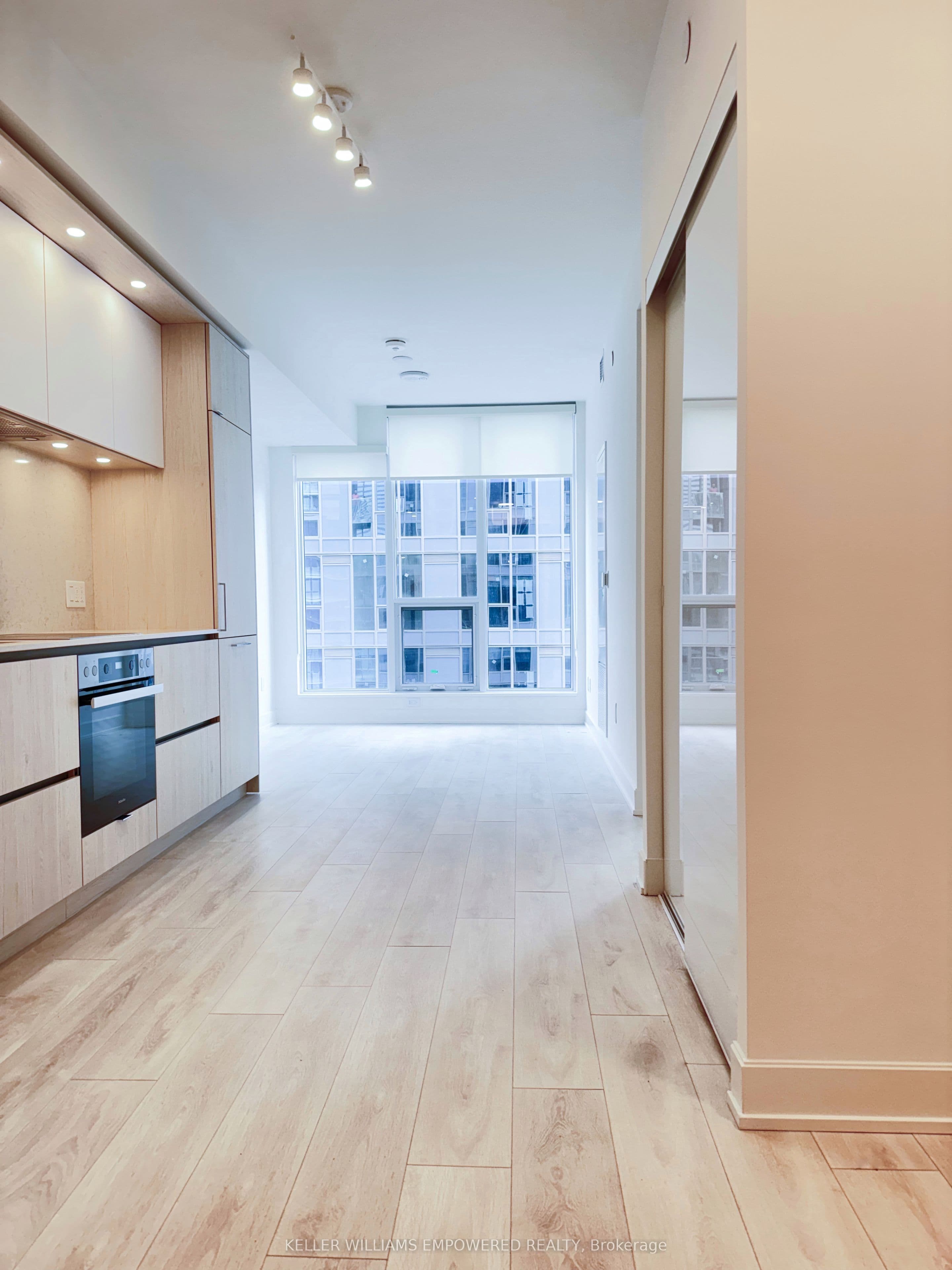 Unit 2915 15 Mercer Street photo 1