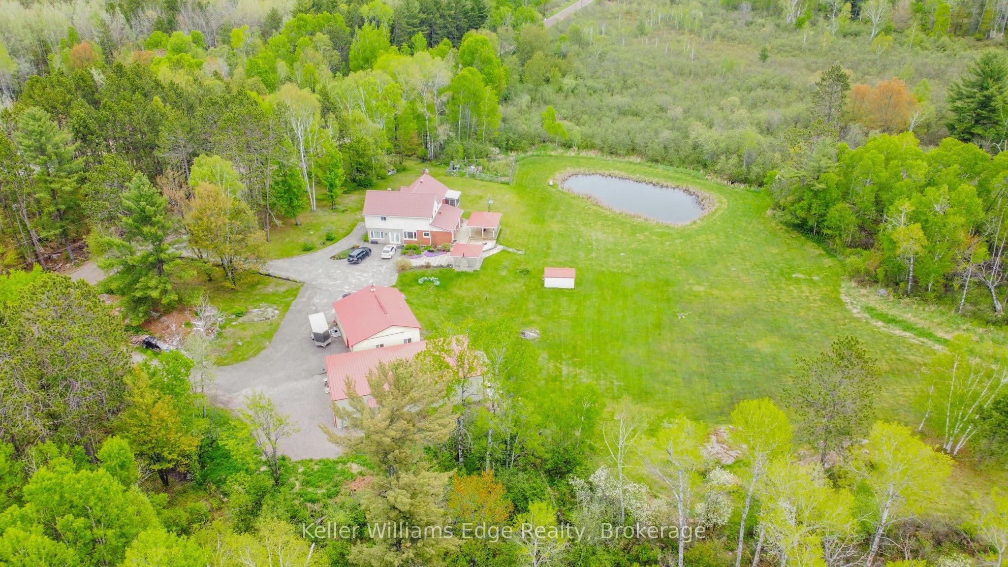 89 HILLS SIDING Road photo 1