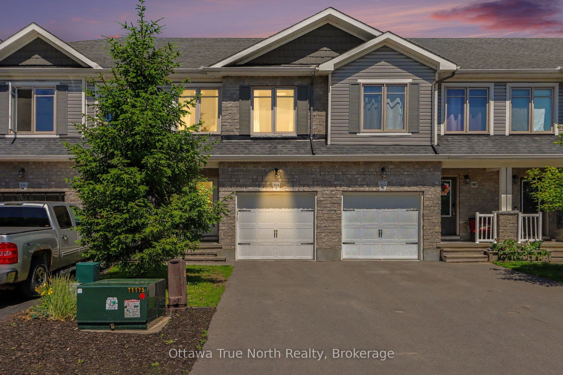 514 Stanley Brothers Street photo 1