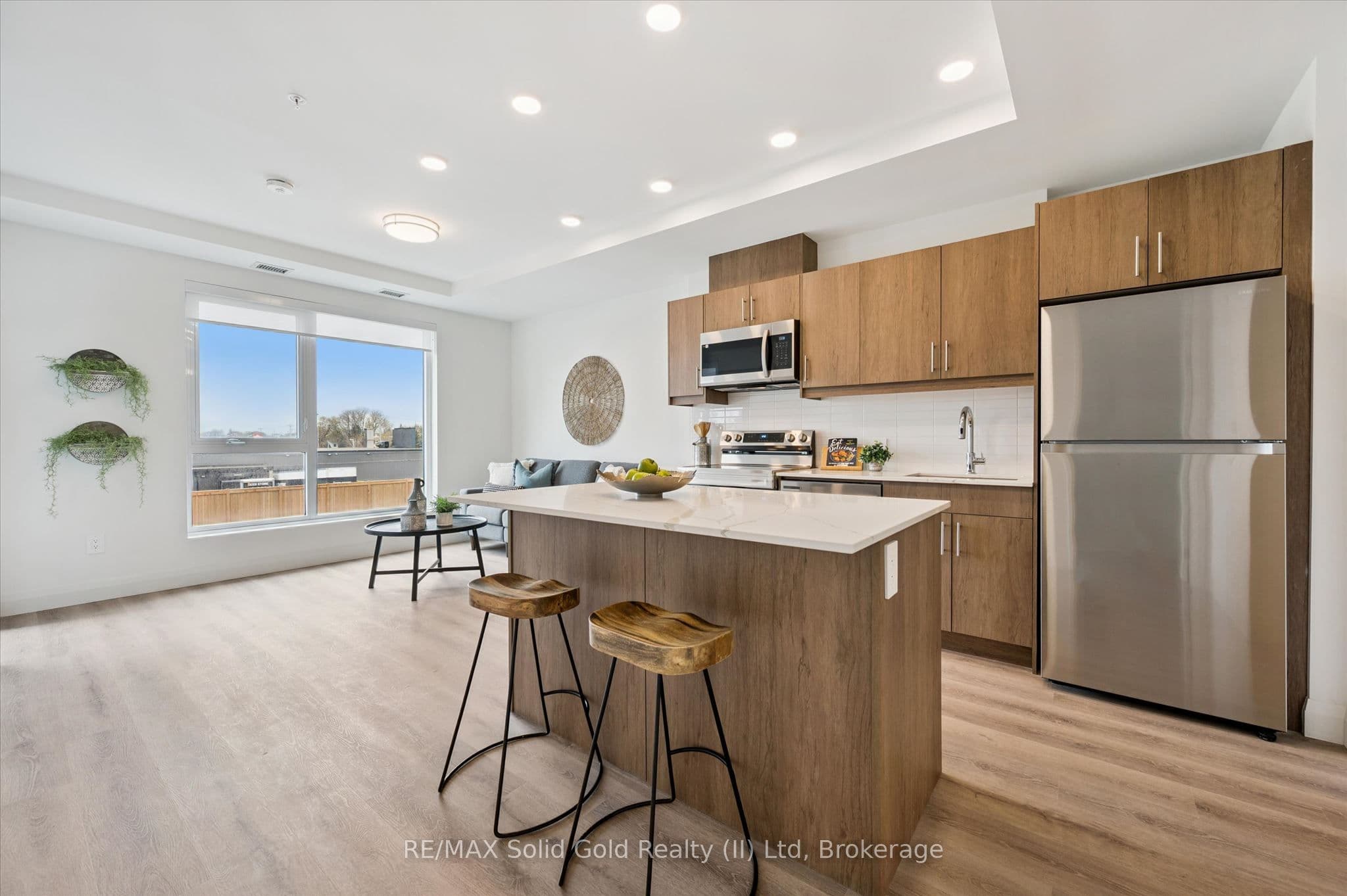 Unit 214 1333 Weber Street photo 1
