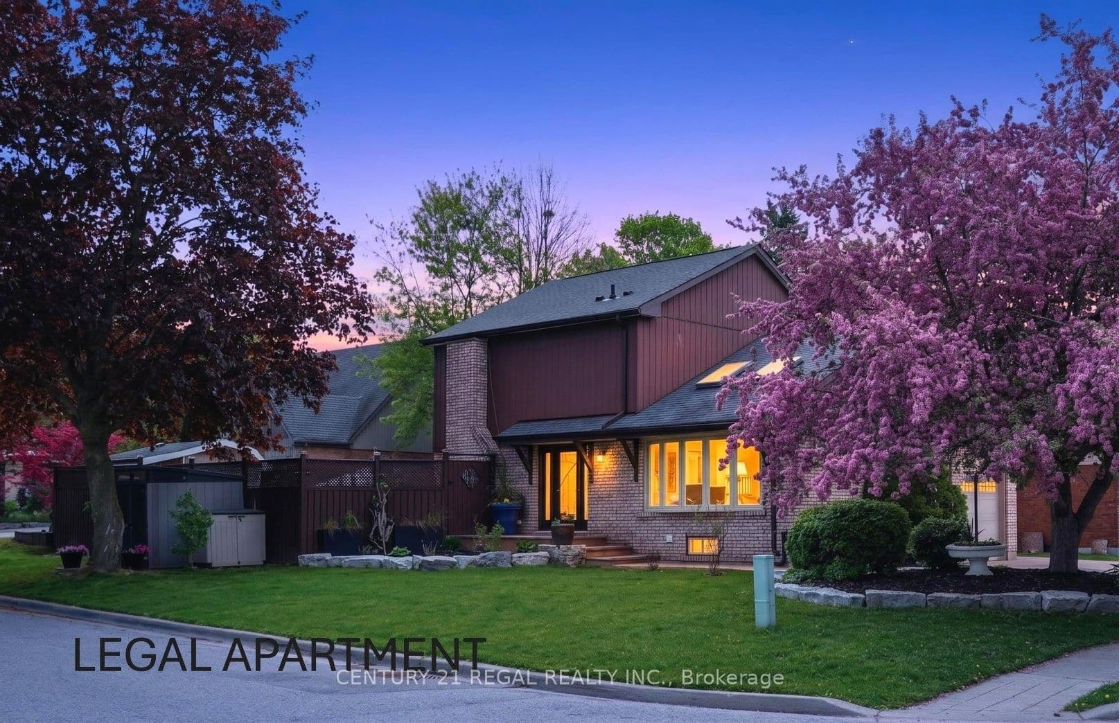 481 Camelot Drive photo 1
