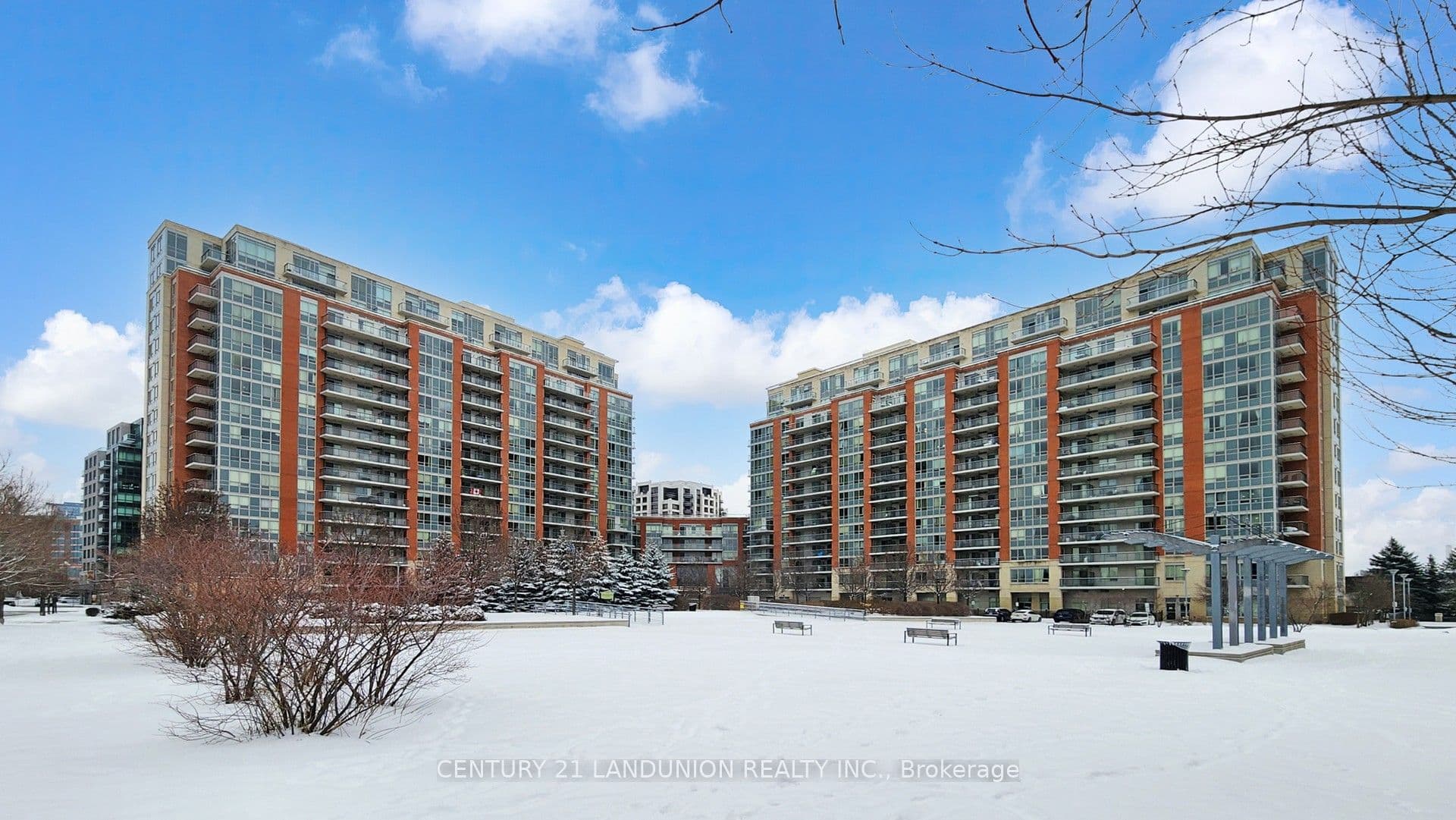 Unit 327 50 Clegg Road photo 1