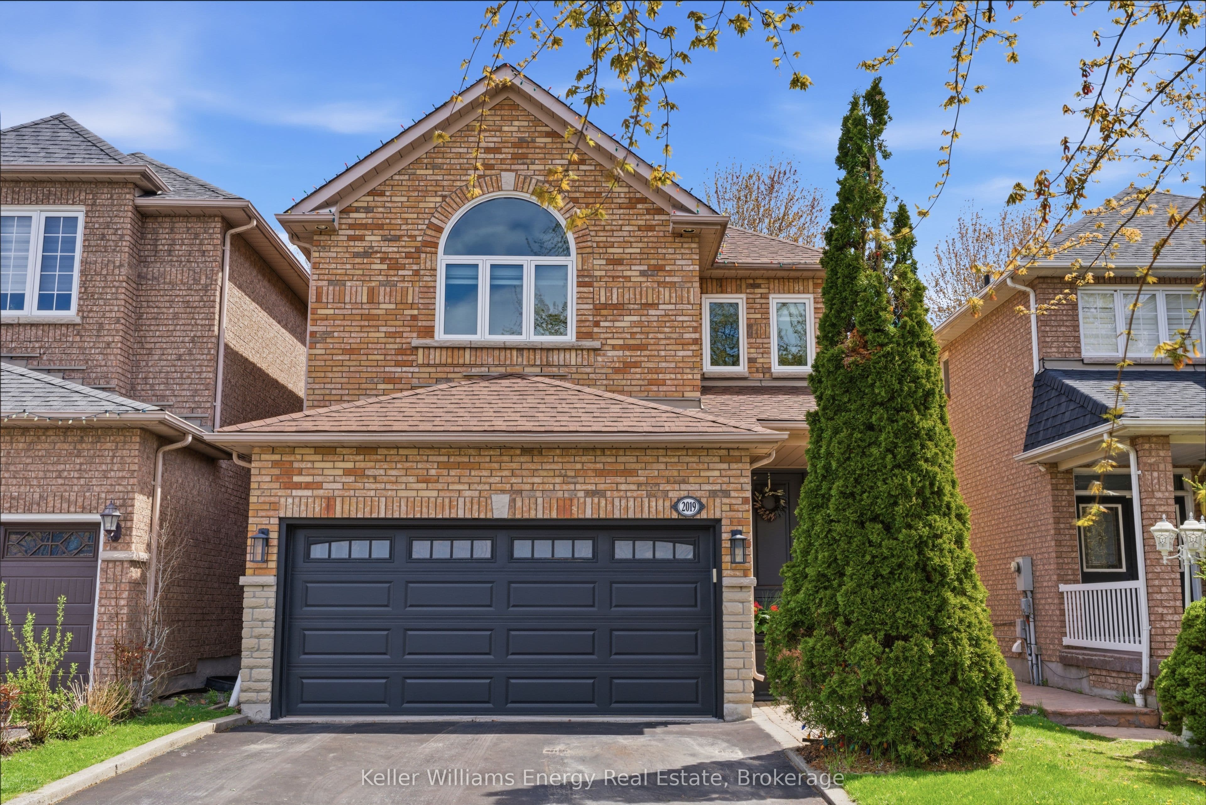2019 Erin Gate Boulevard photo 1