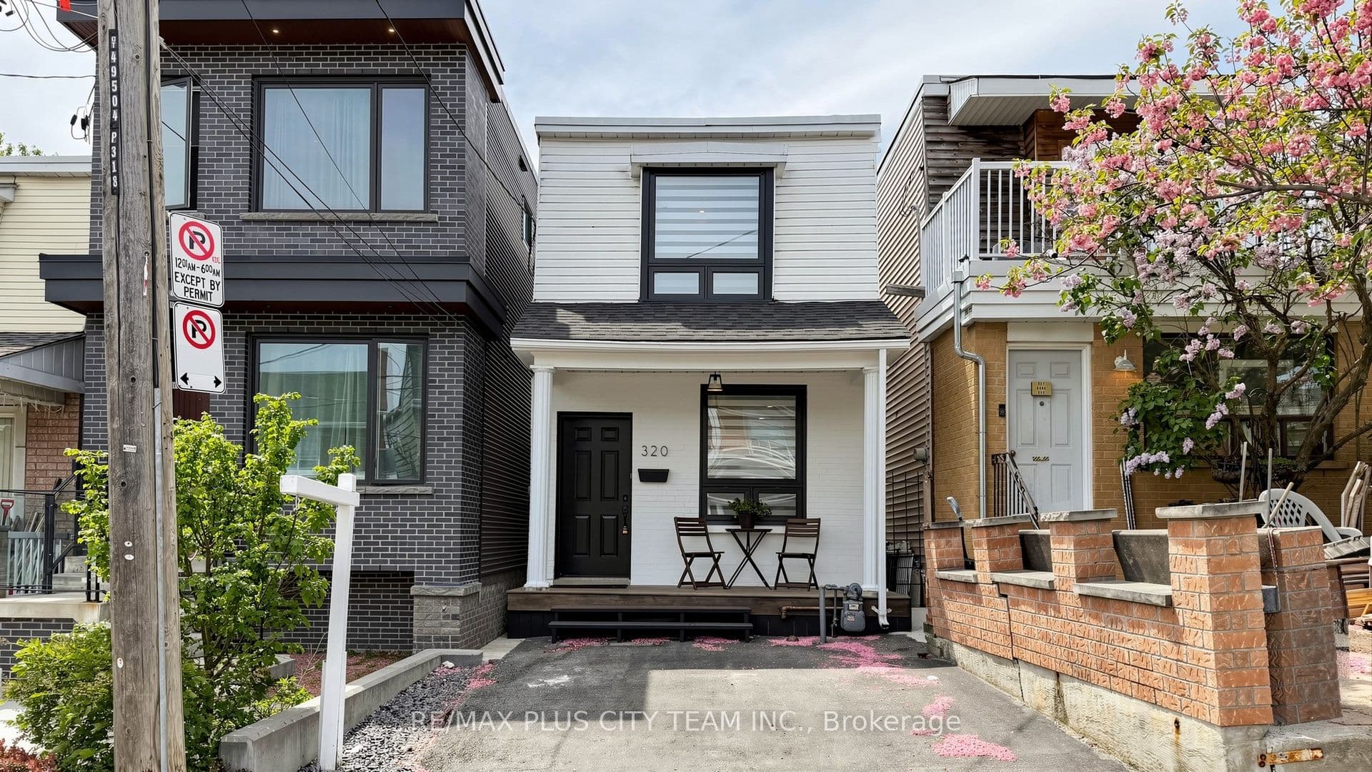 320 Boon Avenue photo 1