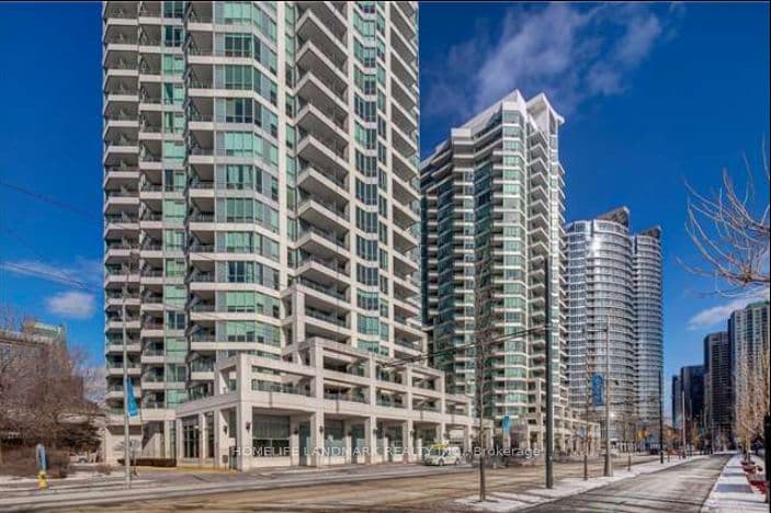 Unit 2320 230 Queens Quay photo 1