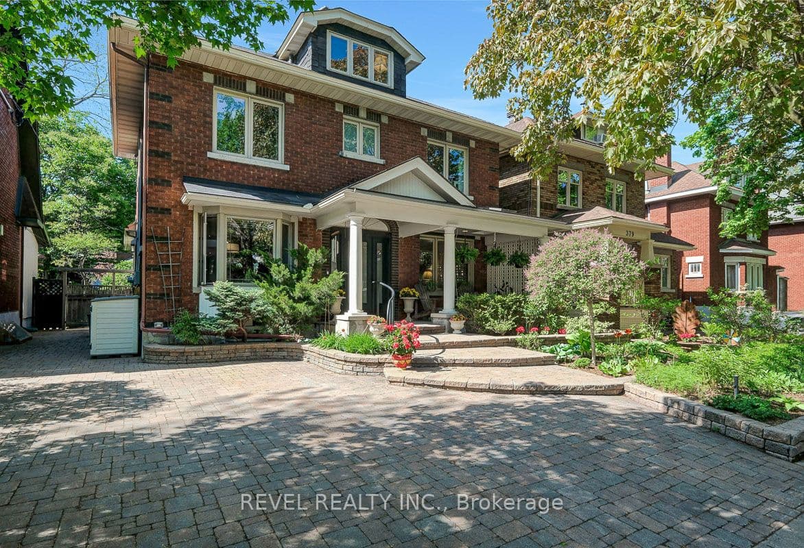 381 Third Avenue photo 1