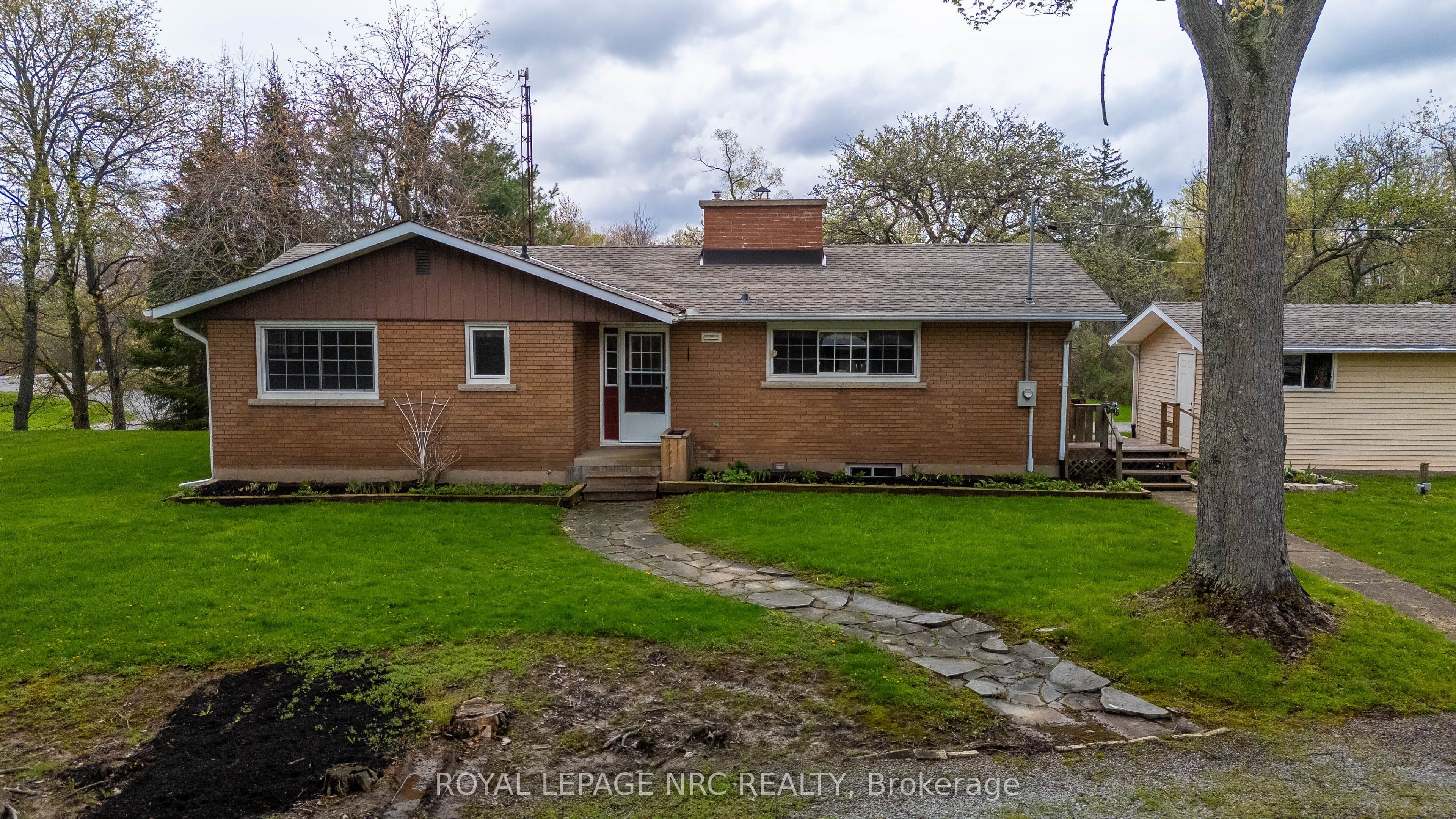53 Pearson Road photo 1