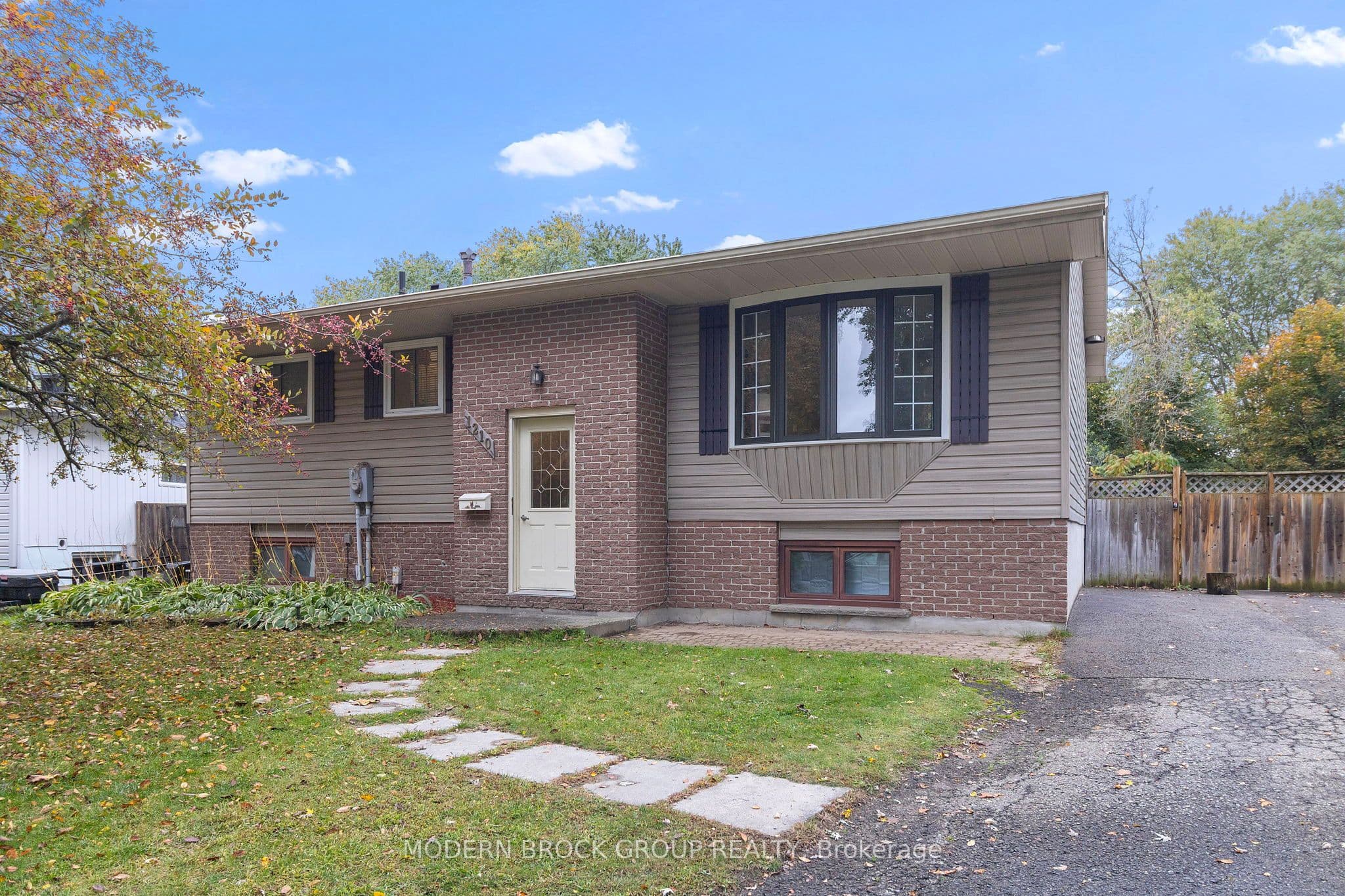 1210 Peden Boulevard photo 1
