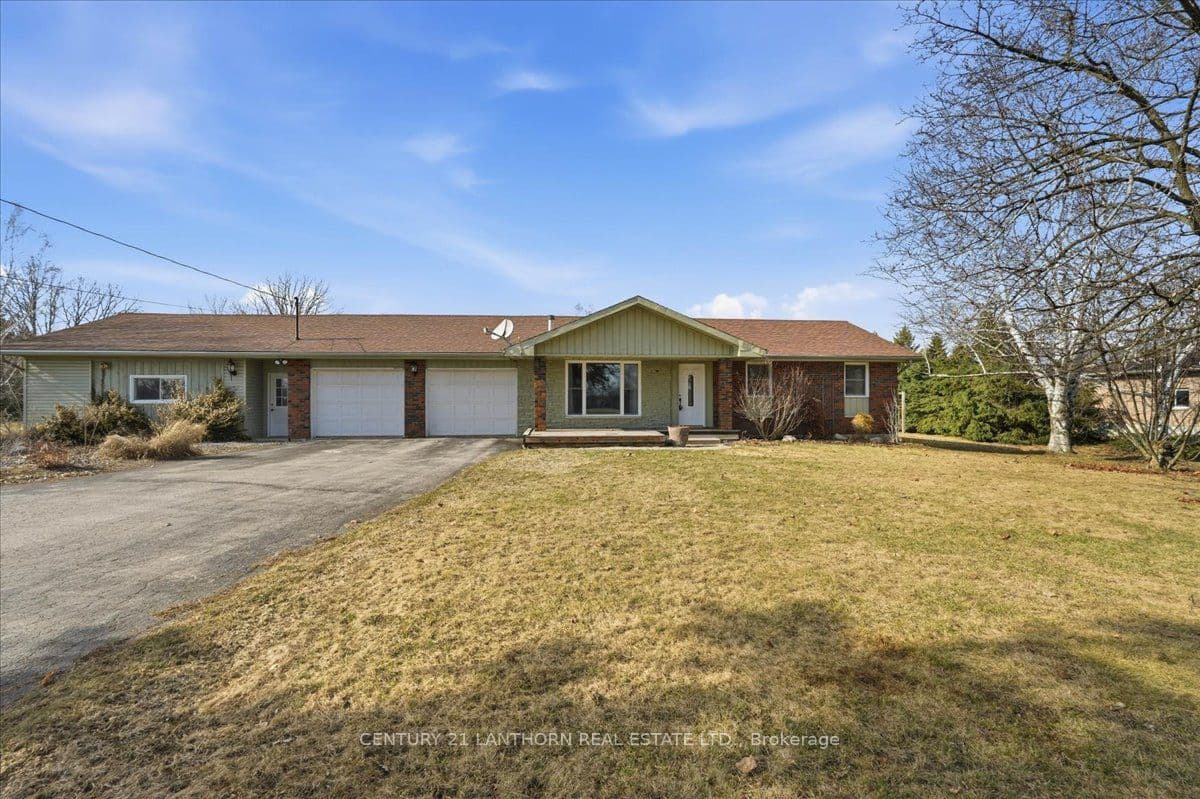 1121 HARMONY Road photo 1