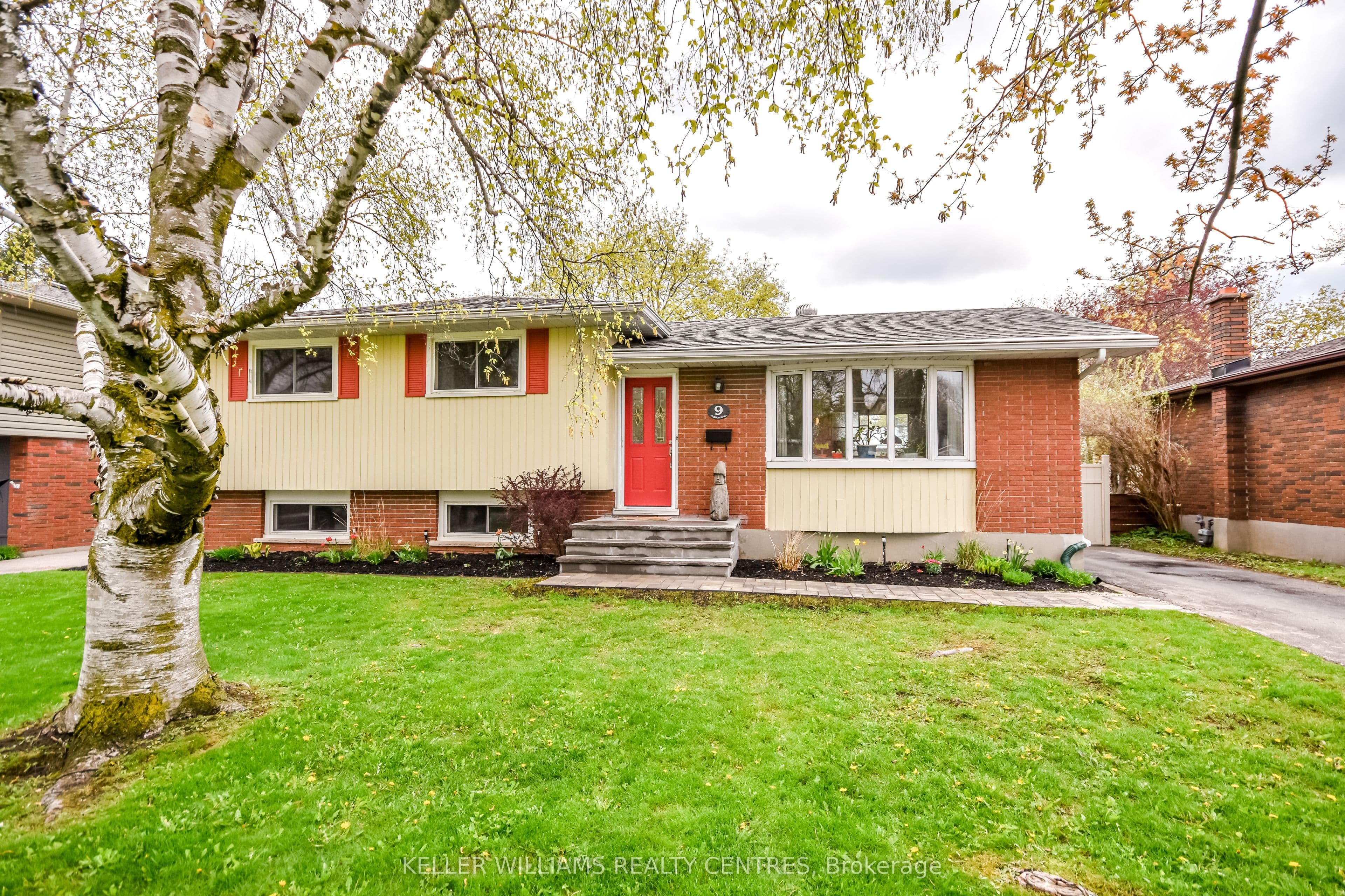9 Ferguson Road photo 1