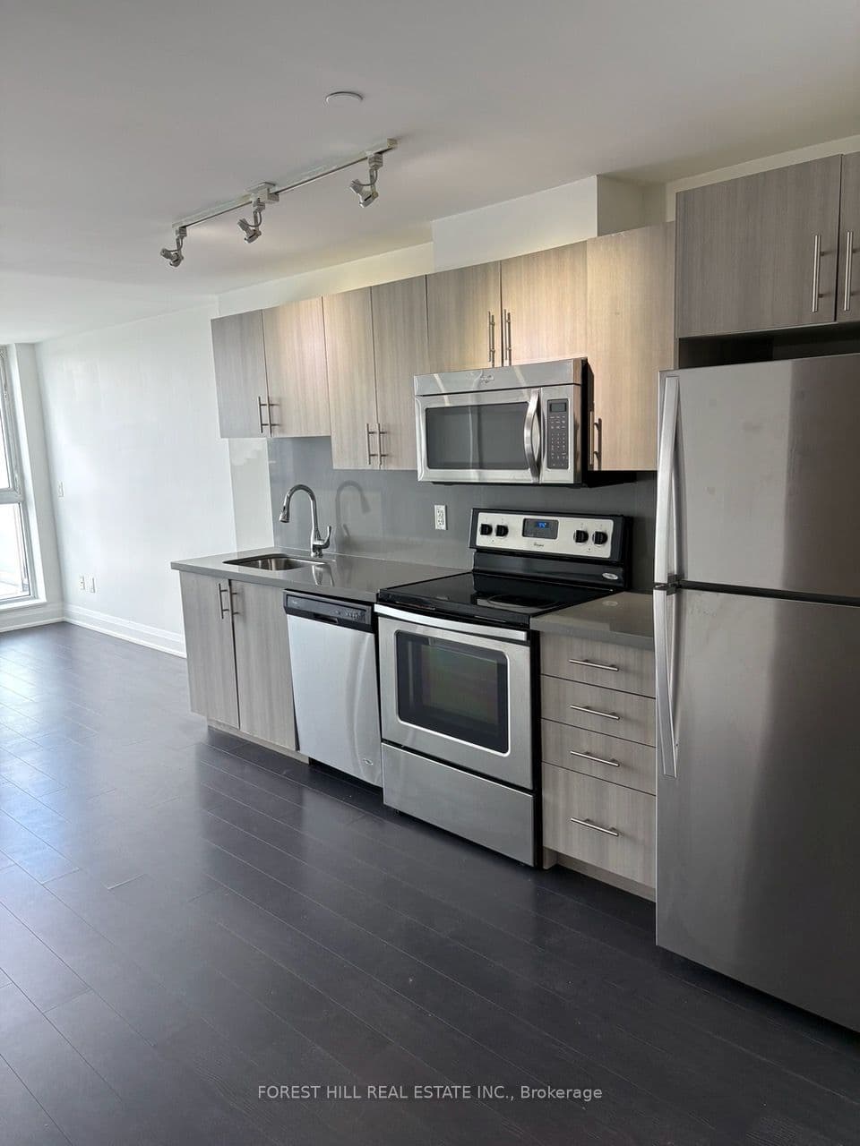 Unit 508 16 McAdam Avenue photo 1