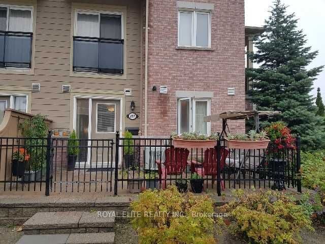 Unit 297 4975 Southampton Drive photo 1