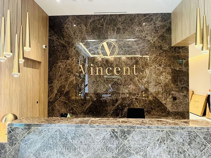 Unit 611 21 meadowdale Road photo 1