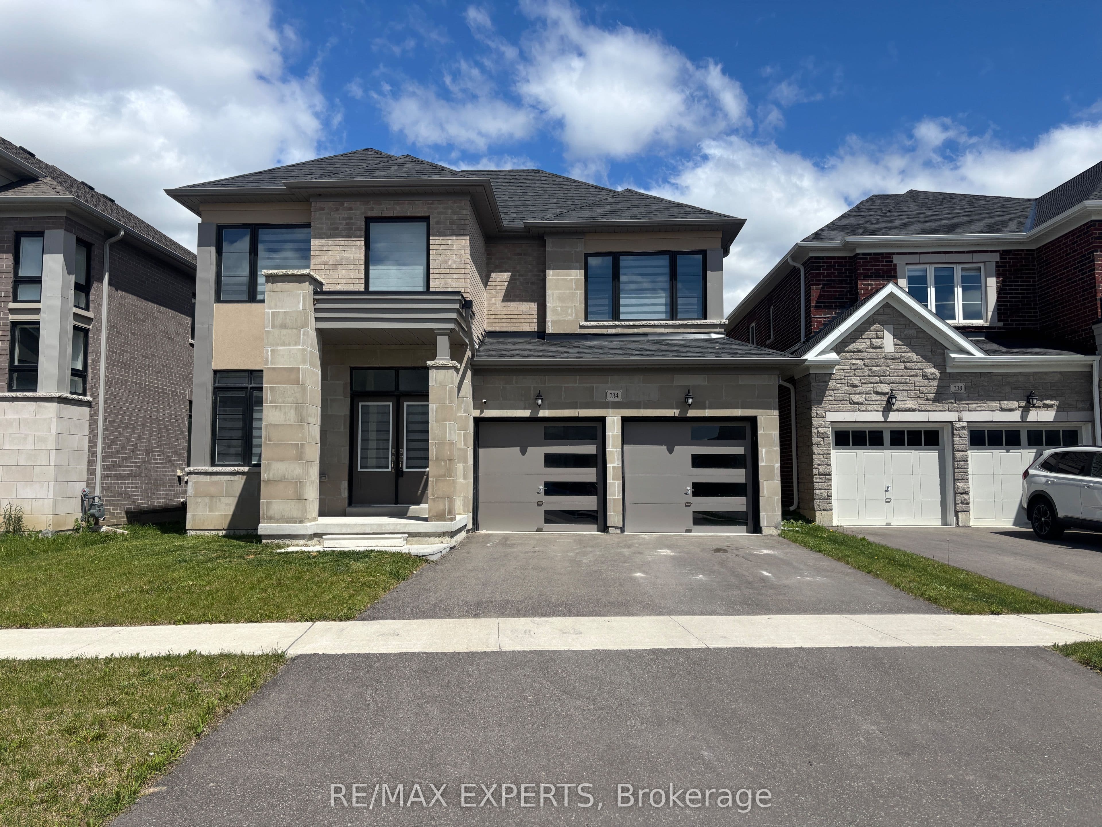 134 Jonkman Boulevard photo 1