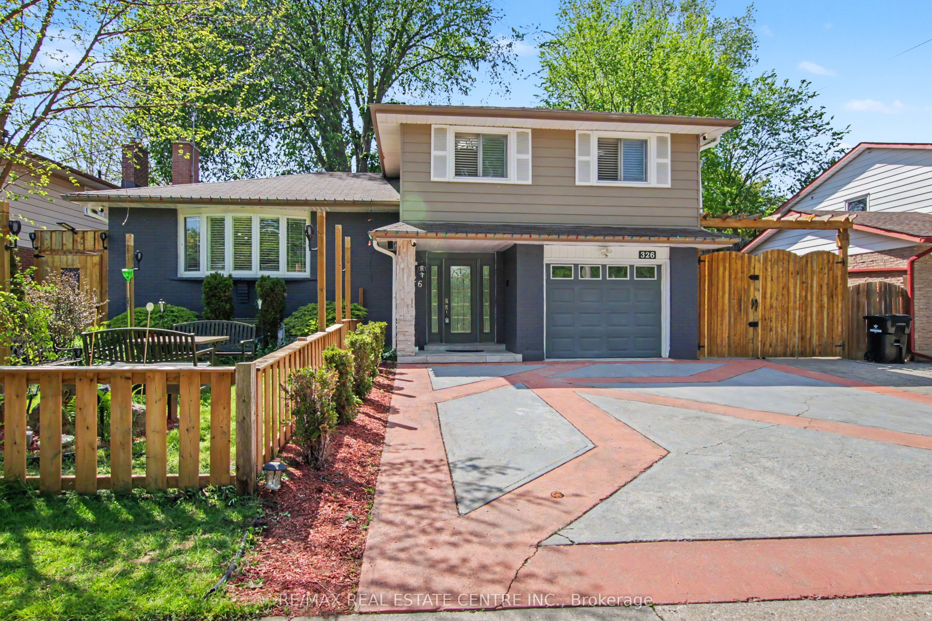 326 MANCHESTER Road photo 1