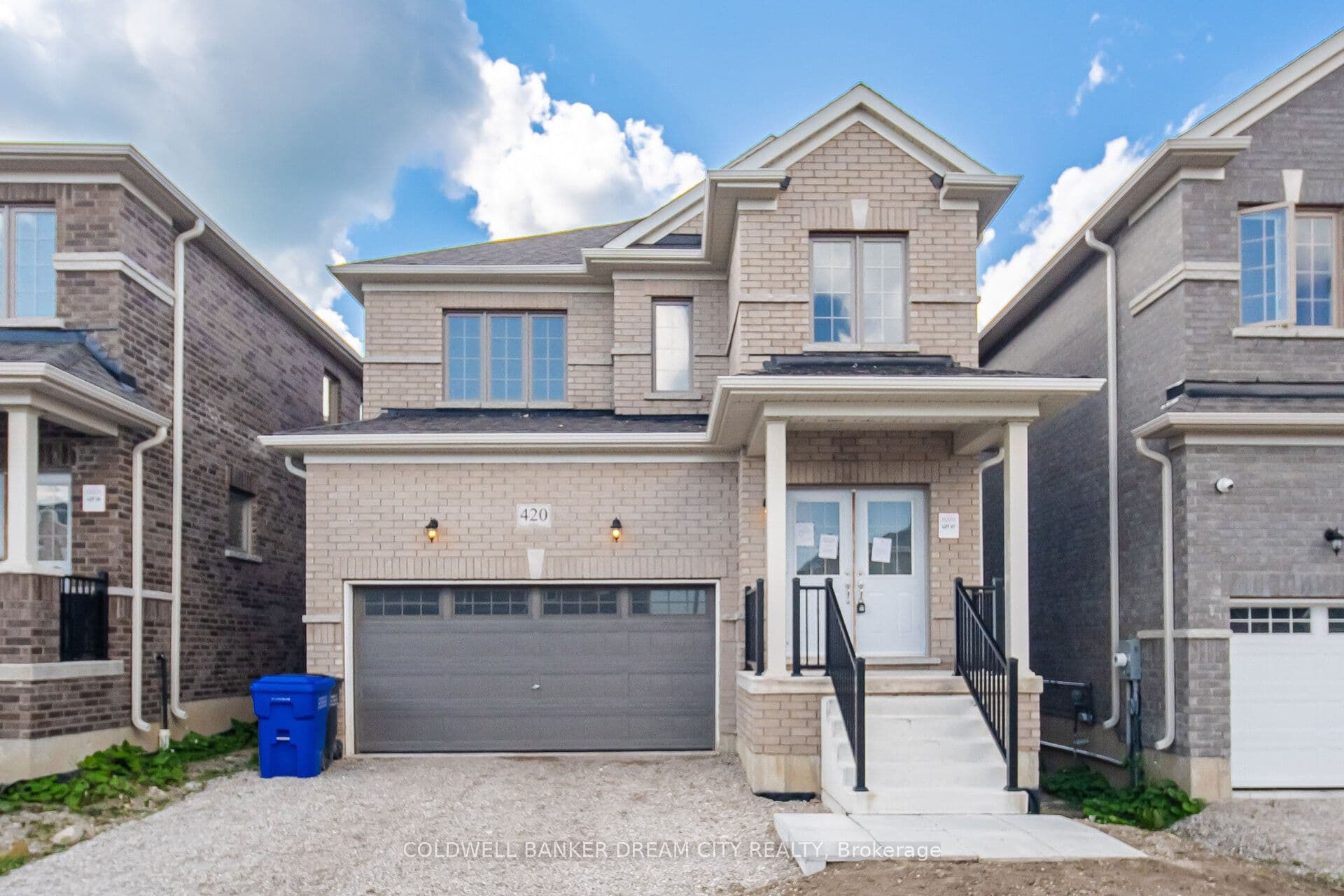 420 Vandusen Avenue photo 1
