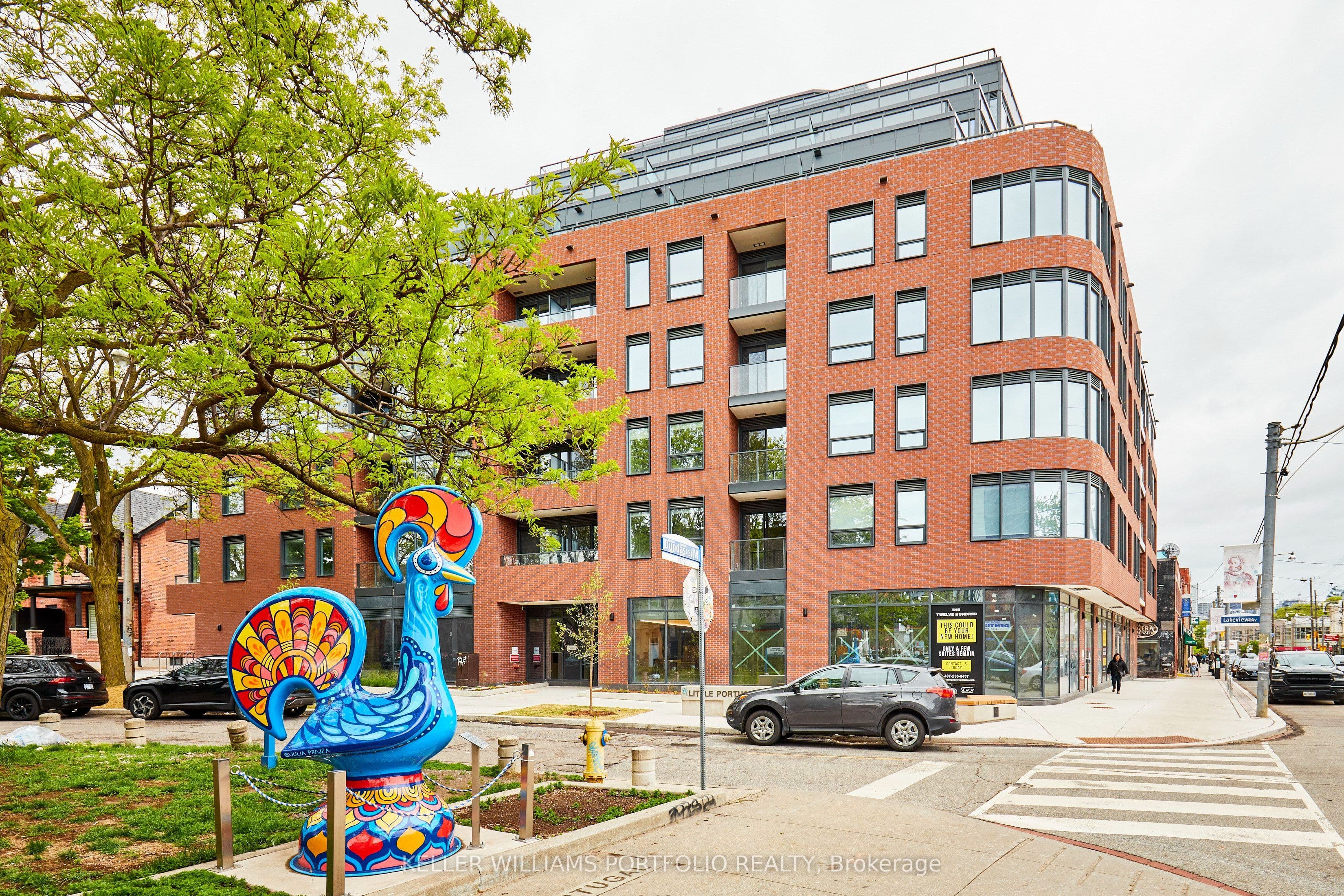 Unit 520 5 Lakeview Avenue photo 1