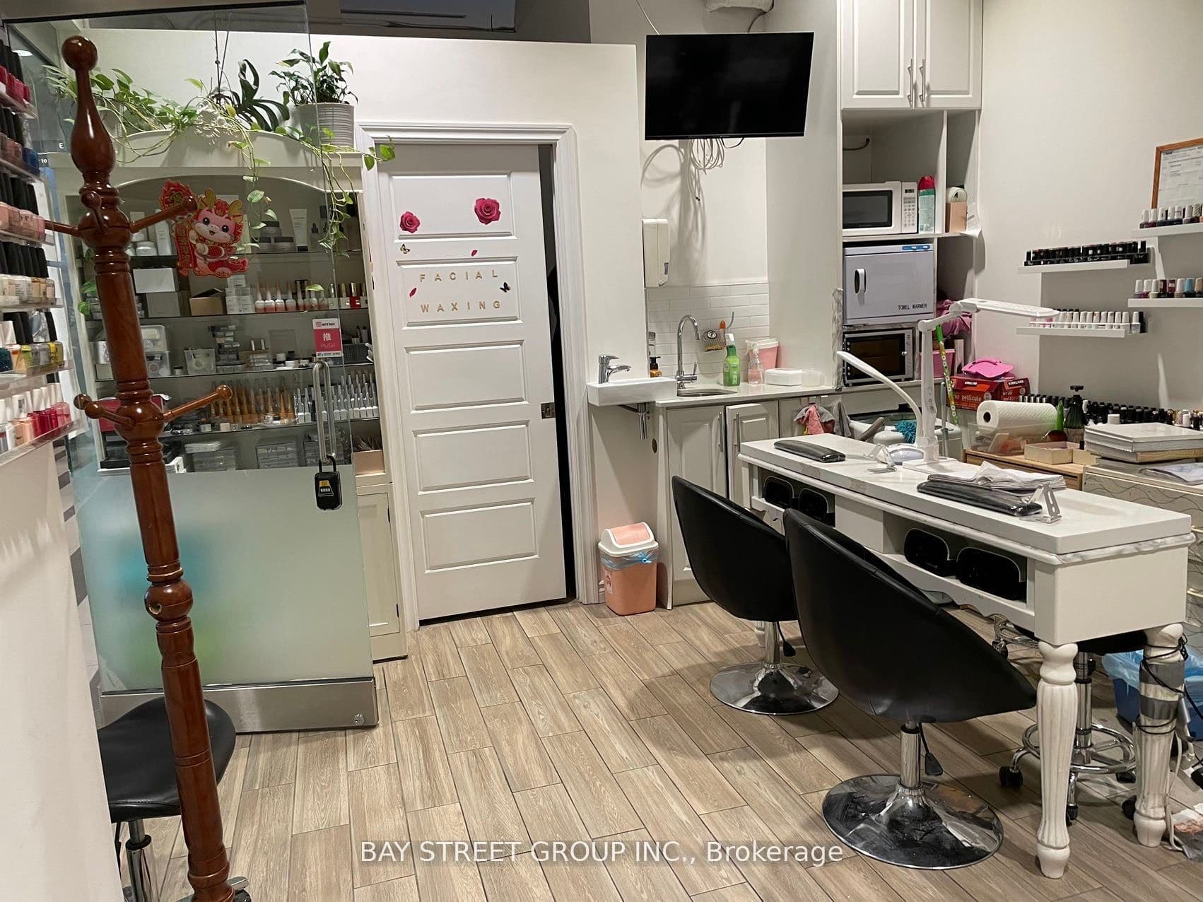Unit 157 4750 Yonge Street photo 1