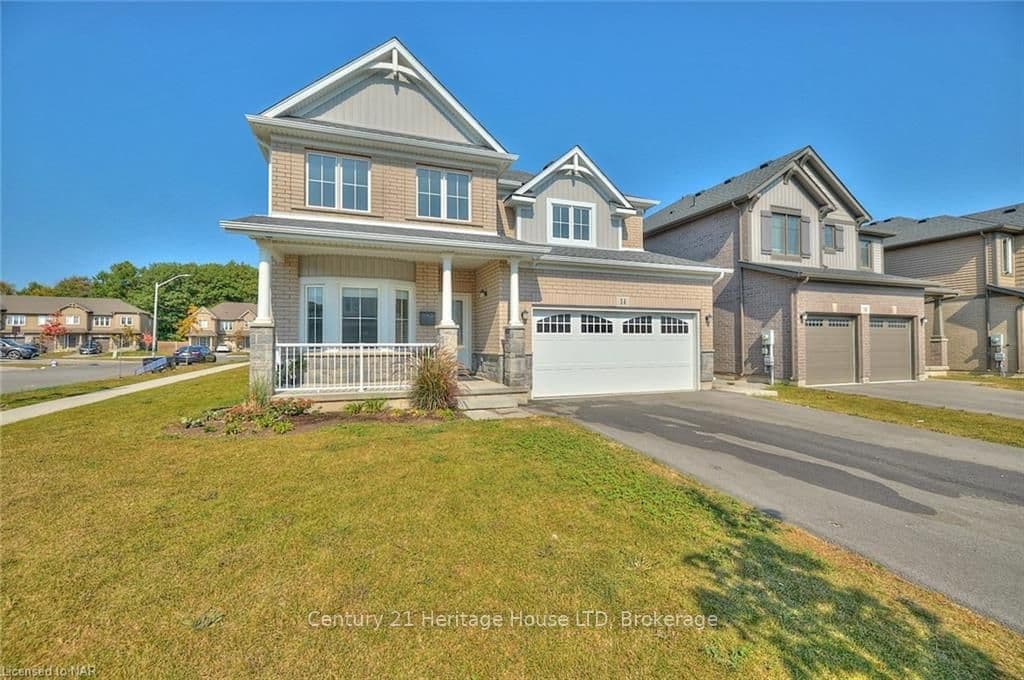 14 Overholt Drive photo 1