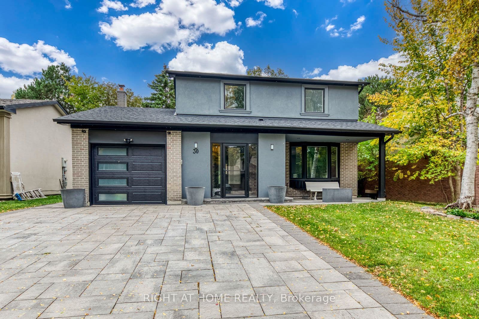 30 Penwick Crescent photo 1