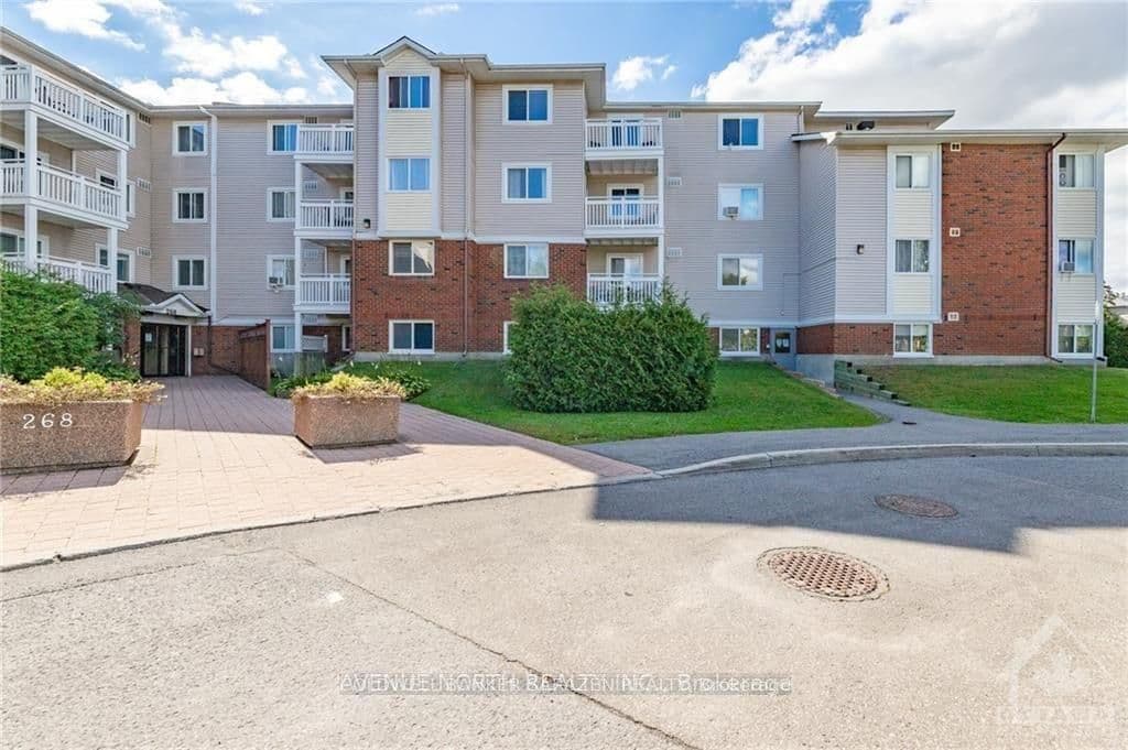 Unit 304 268 Lorry Greenberg Drive photo 1